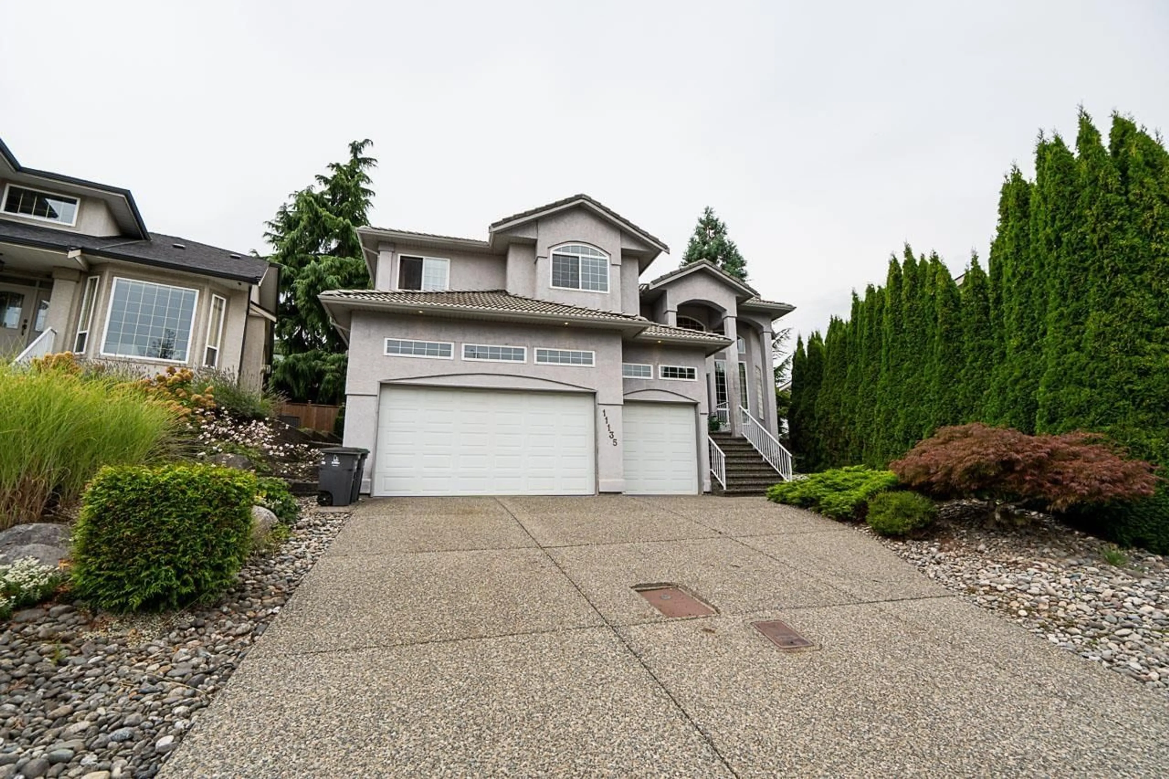 Home with vinyl exterior material, street for 11135 164, Surrey British Columbia V4N4X9