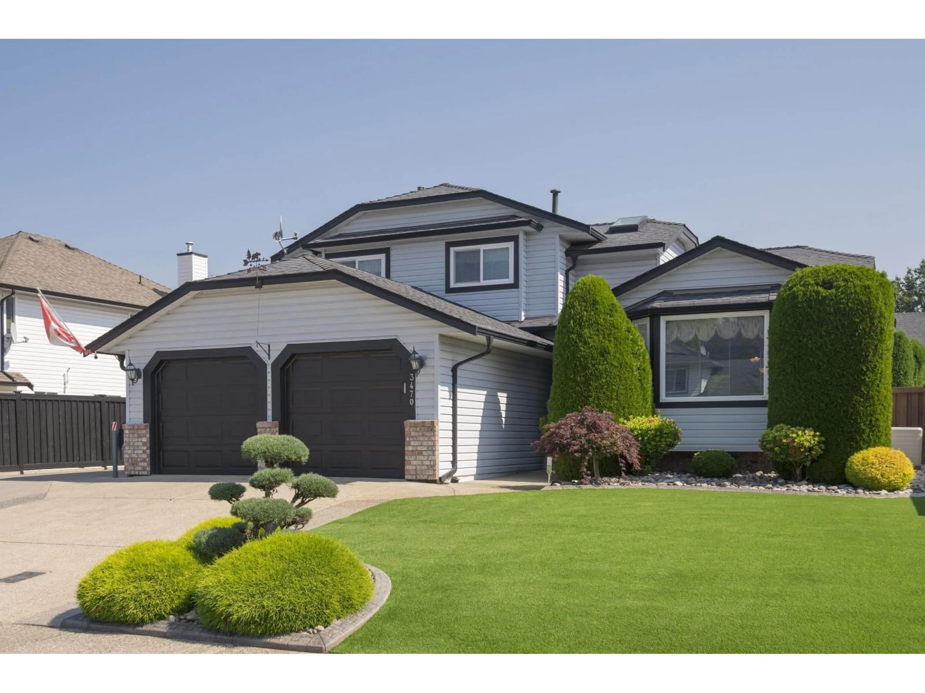 Home with vinyl exterior material, street for 3470 CHASE, Abbotsford British Columbia V2T5A9
