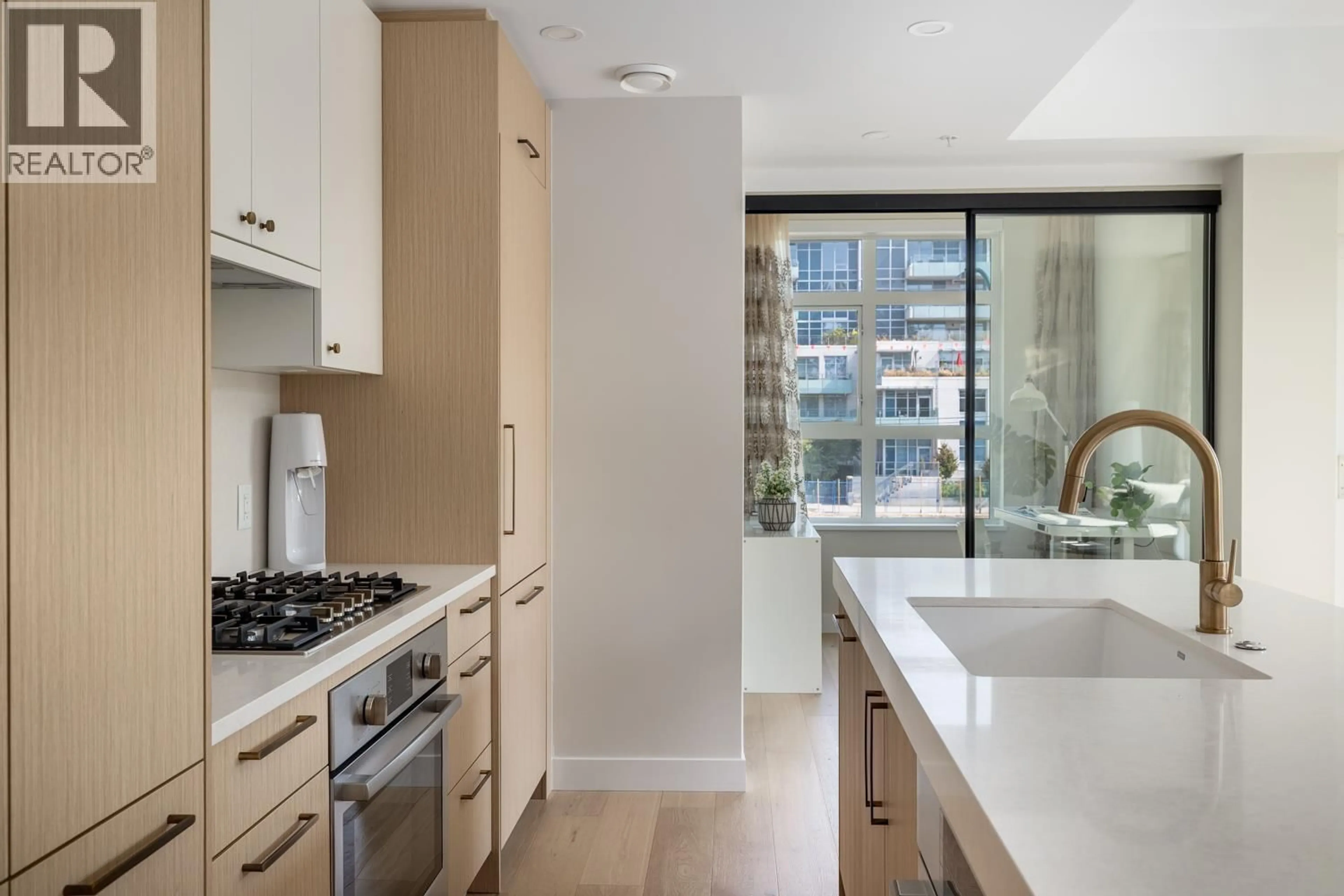 Unknown for 207 - 5007 ASH STREET, Vancouver British Columbia V5Z3G3