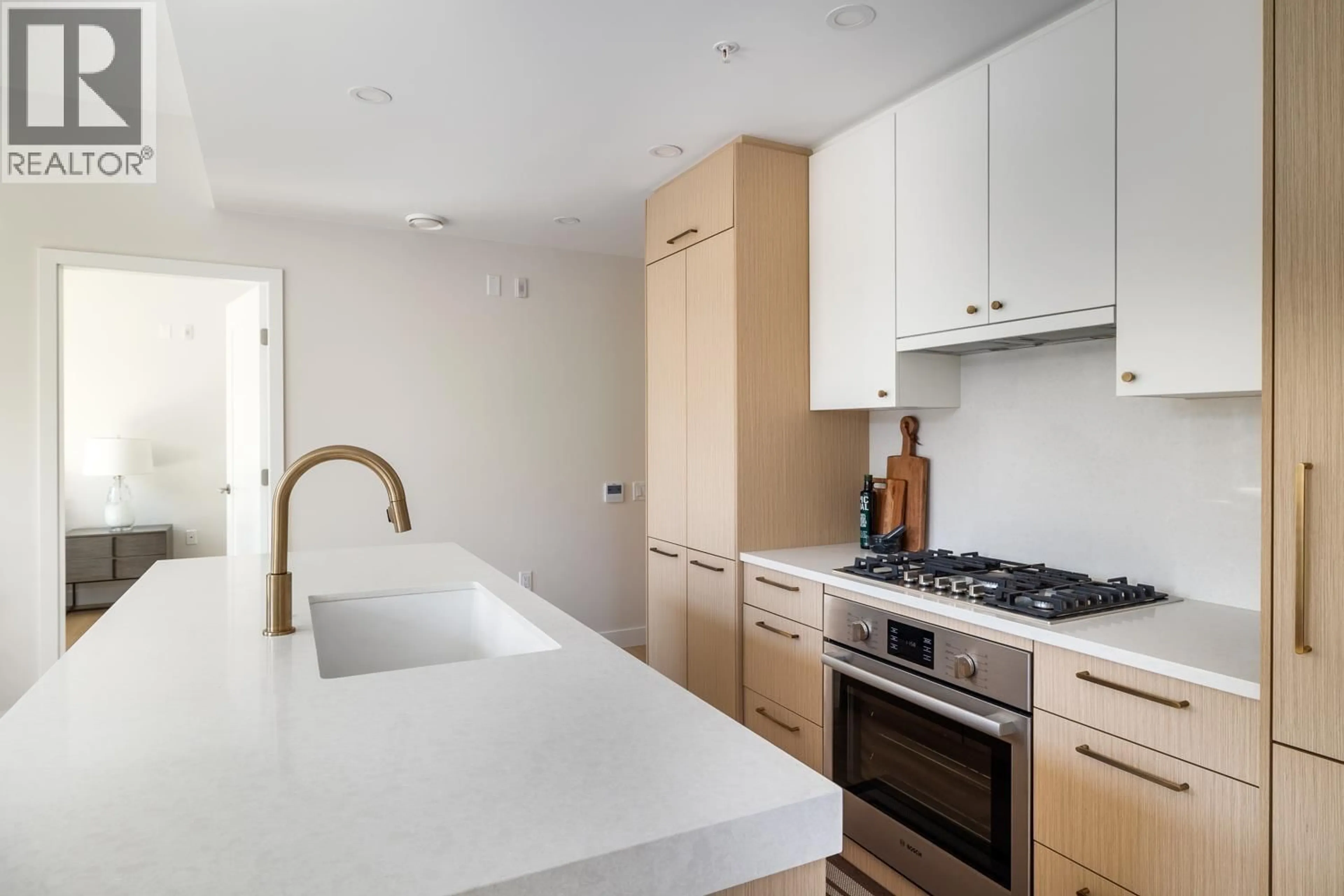 Unknown for 207 - 5007 ASH STREET, Vancouver British Columbia V5Z3G3