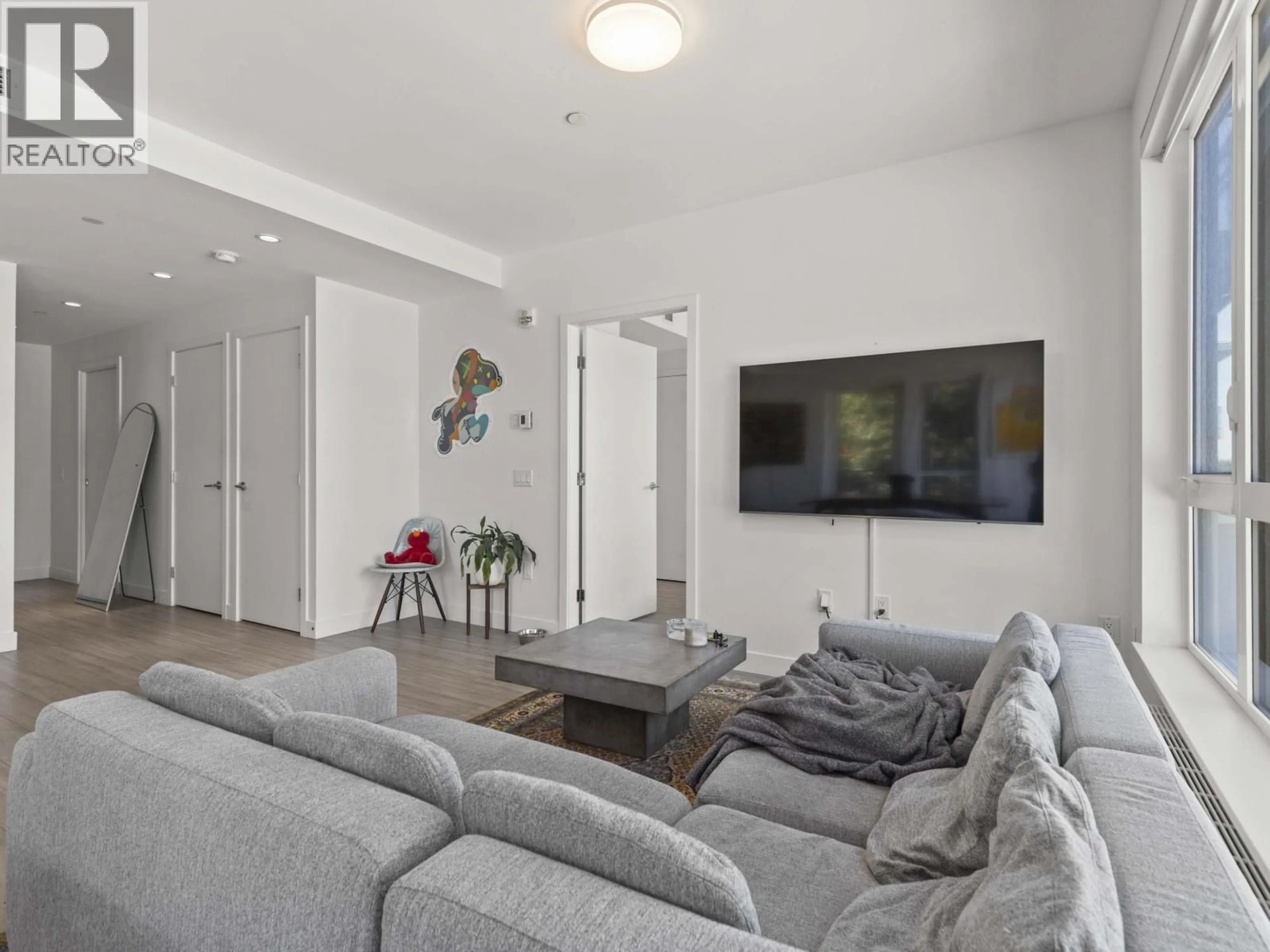 Living room with furniture, unknown for 312 - 747 3RD STREET, North Vancouver British Columbia V7L1G8