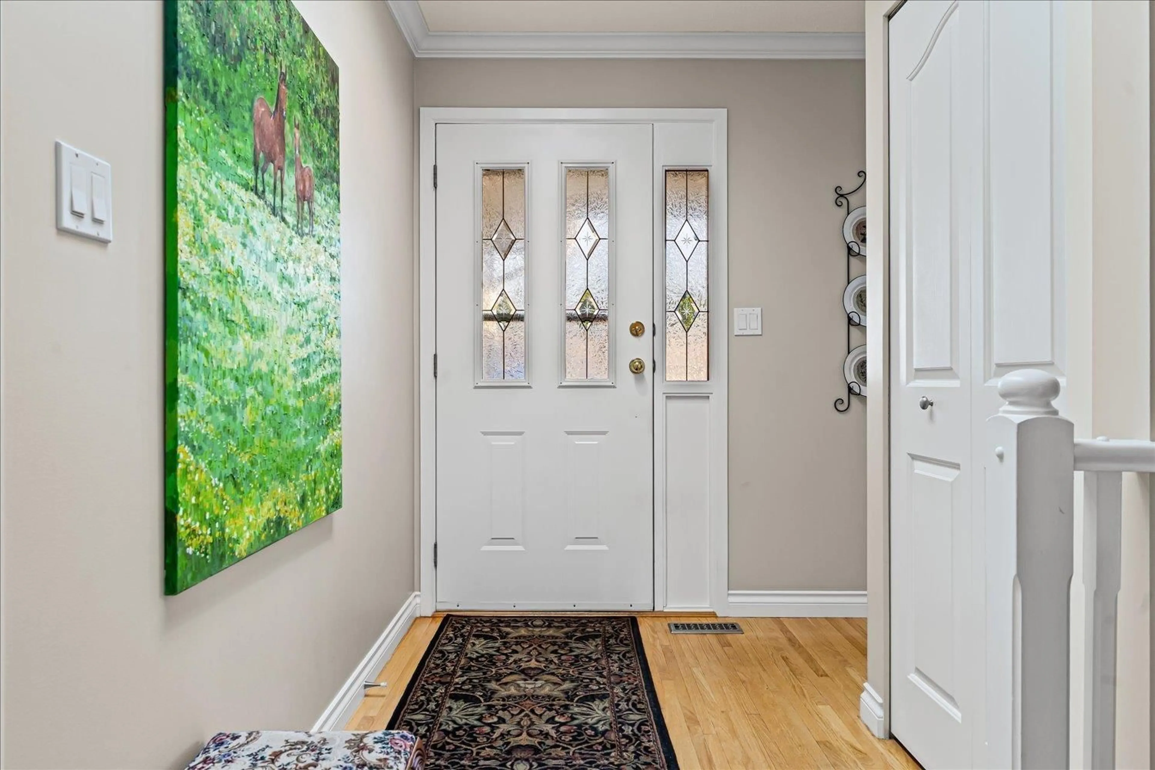 Indoor entryway for 7 - 32615 MURRAY, Abbotsford British Columbia V2T4T8