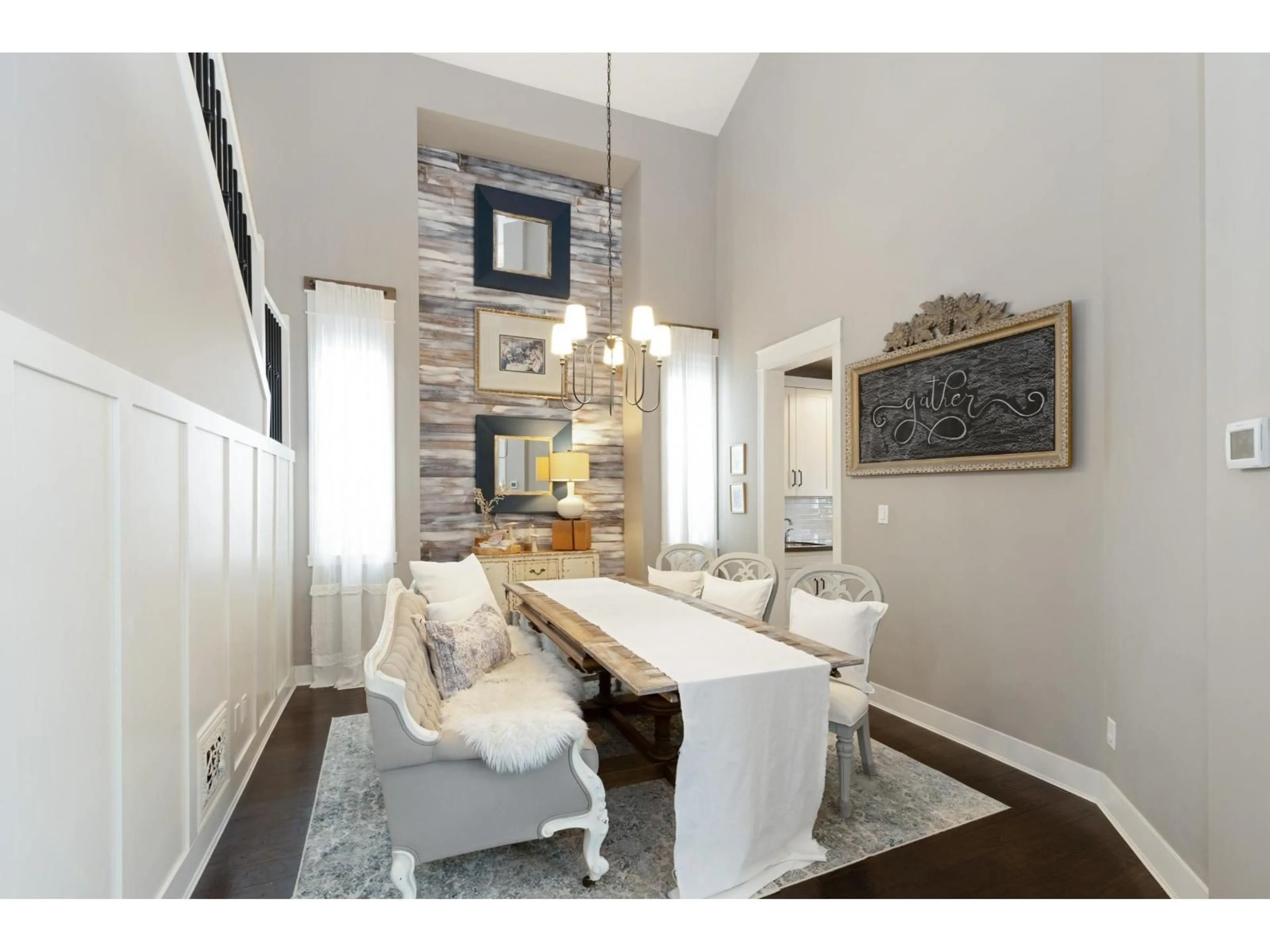Dining room, wood/laminate floor for 2156 RIESLING, Abbotsford British Columbia V4X0A6
