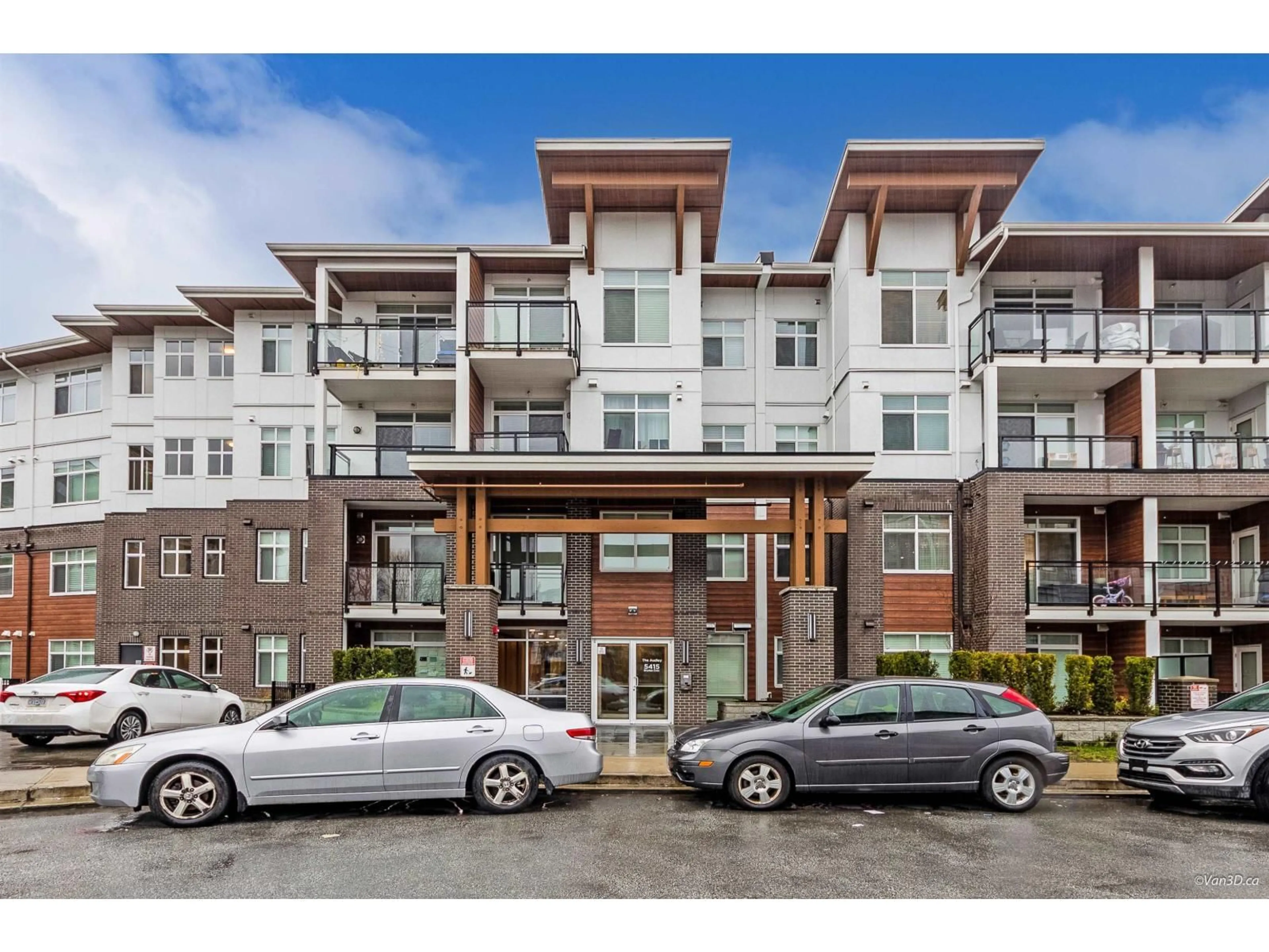 Unknown for 306 - 5415 BRYDON, Langley British Columbia V3A0N4