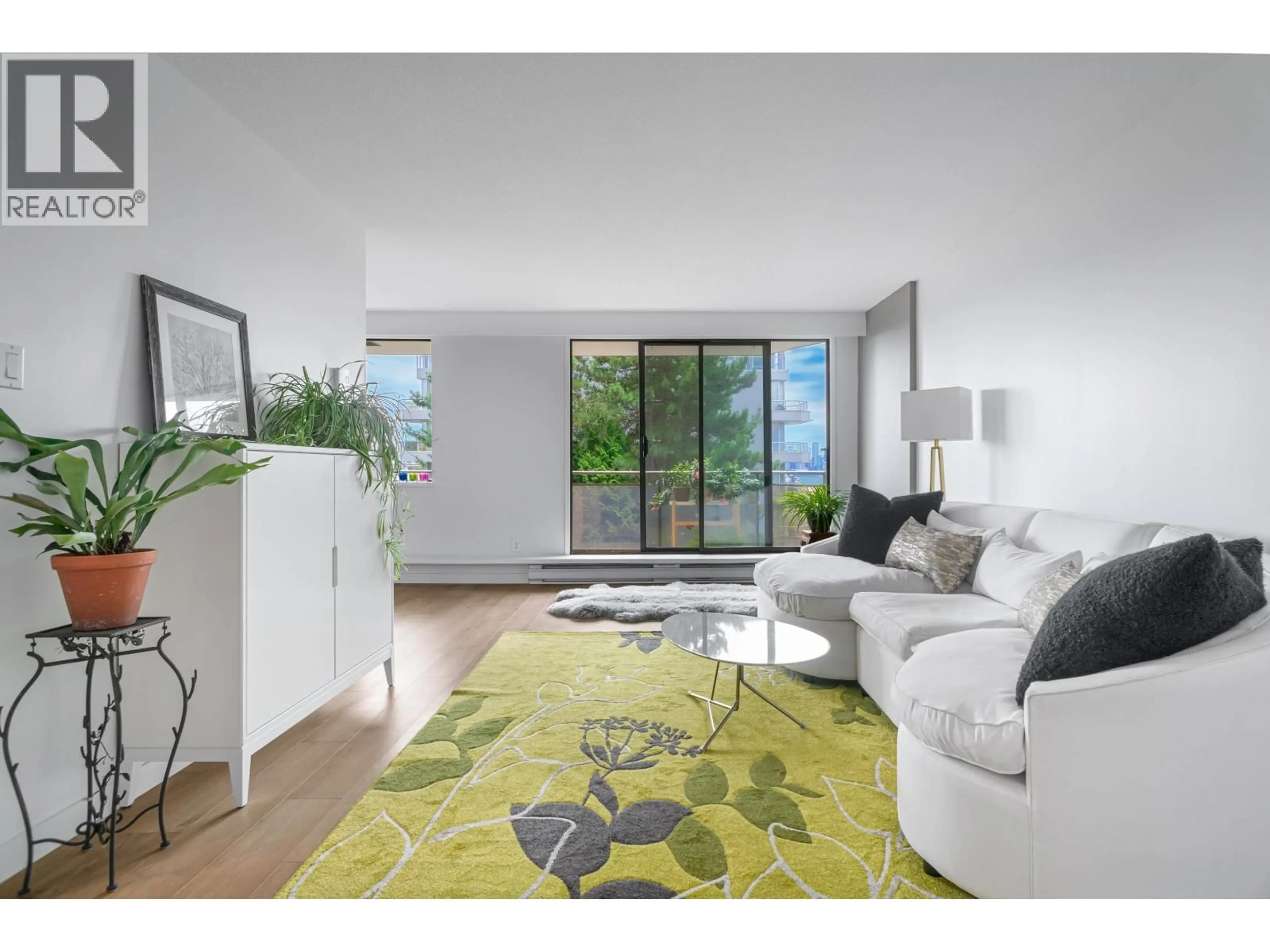 Living room with furniture, unknown for 303 - 444 LONSDALE AVENUE, North Vancouver British Columbia V7M3H5