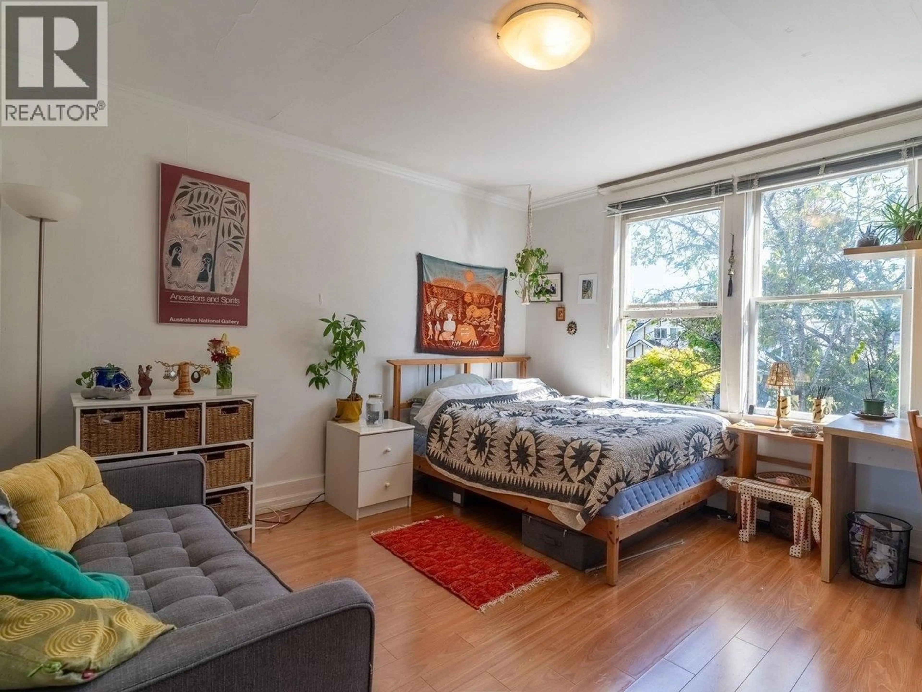 Unknown for 3347 8TH AVENUE, Vancouver British Columbia V6R1Y3
