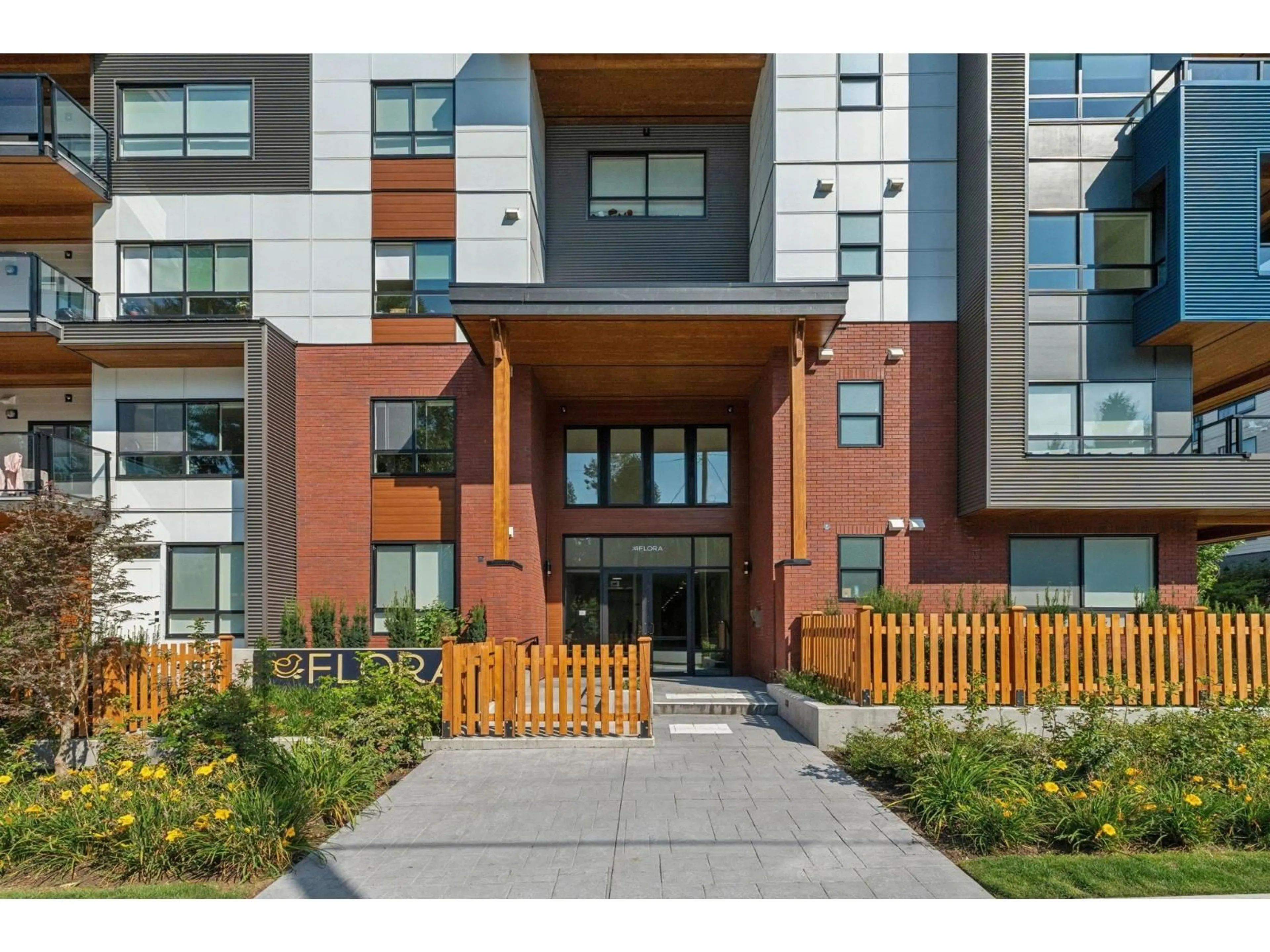 Unknown for 206 - 20286 72B, Langley British Columbia V2Y1T2