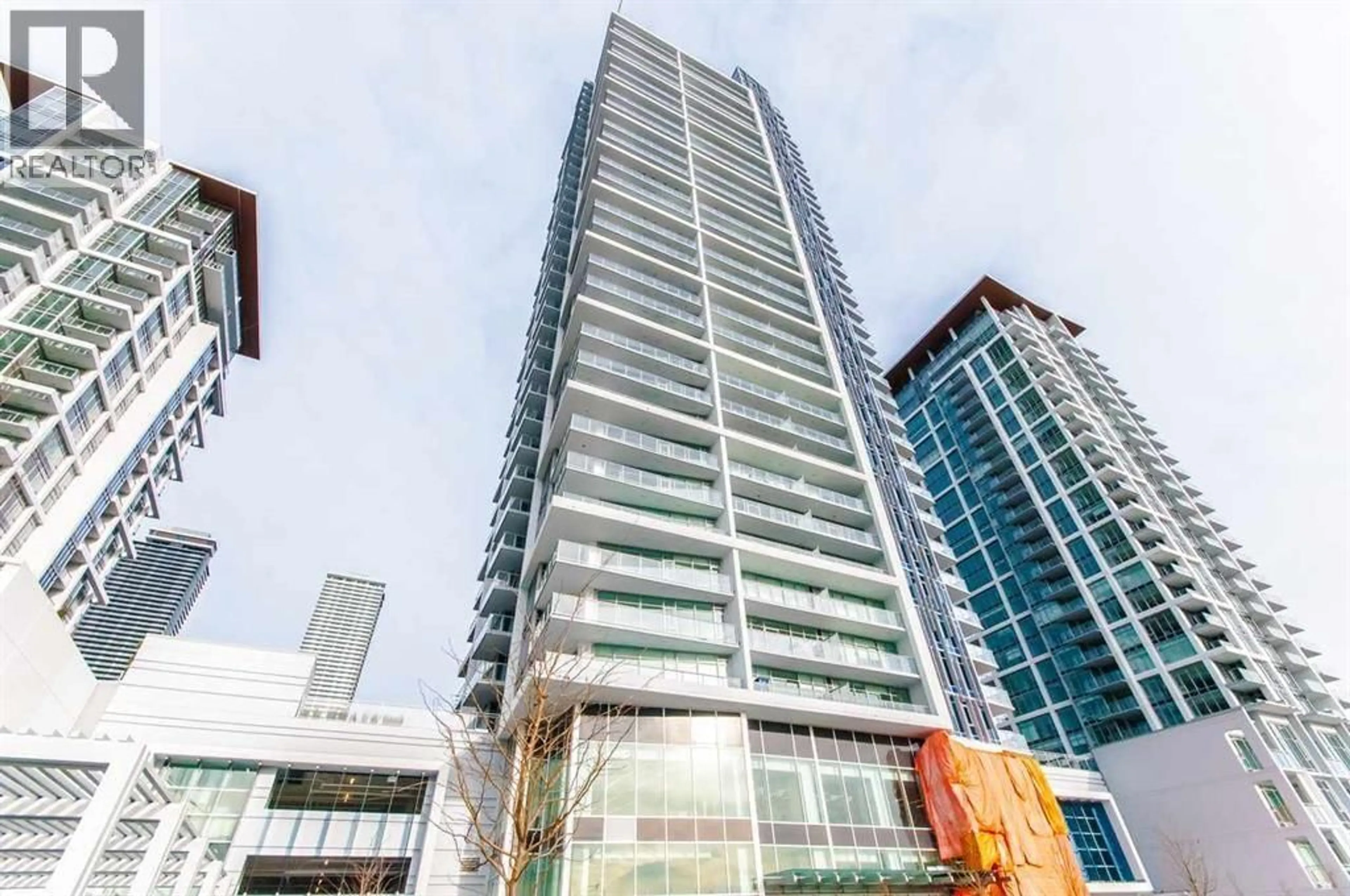 Indoor foyer for 1903 - 2311 BETA AVENUE, Burnaby British Columbia V5C0M1