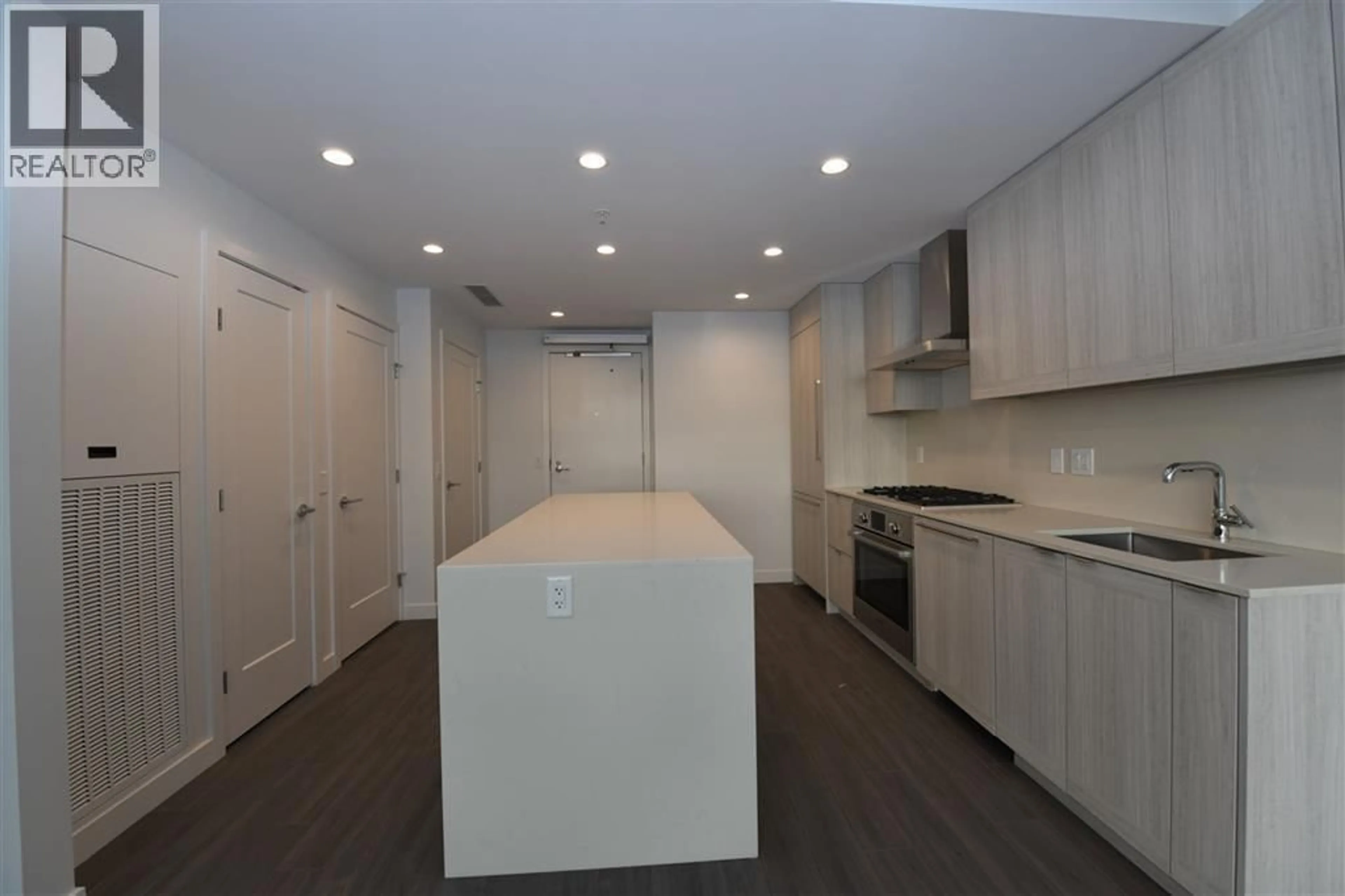 Unknown for 1903 - 2311 BETA AVENUE, Burnaby British Columbia V5C0M1