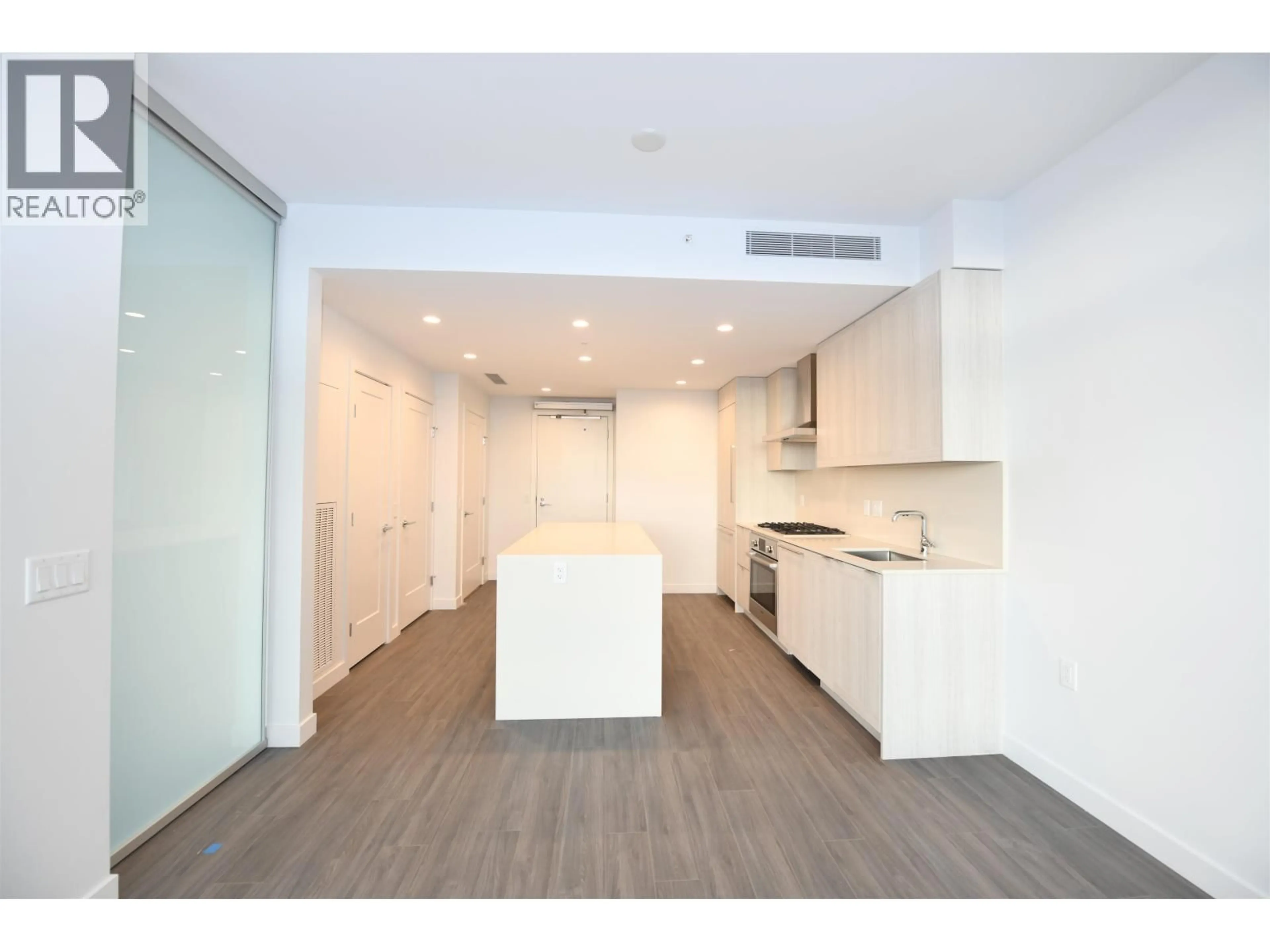 Unknown for 1903 - 2311 BETA AVENUE, Burnaby British Columbia V5C0M1