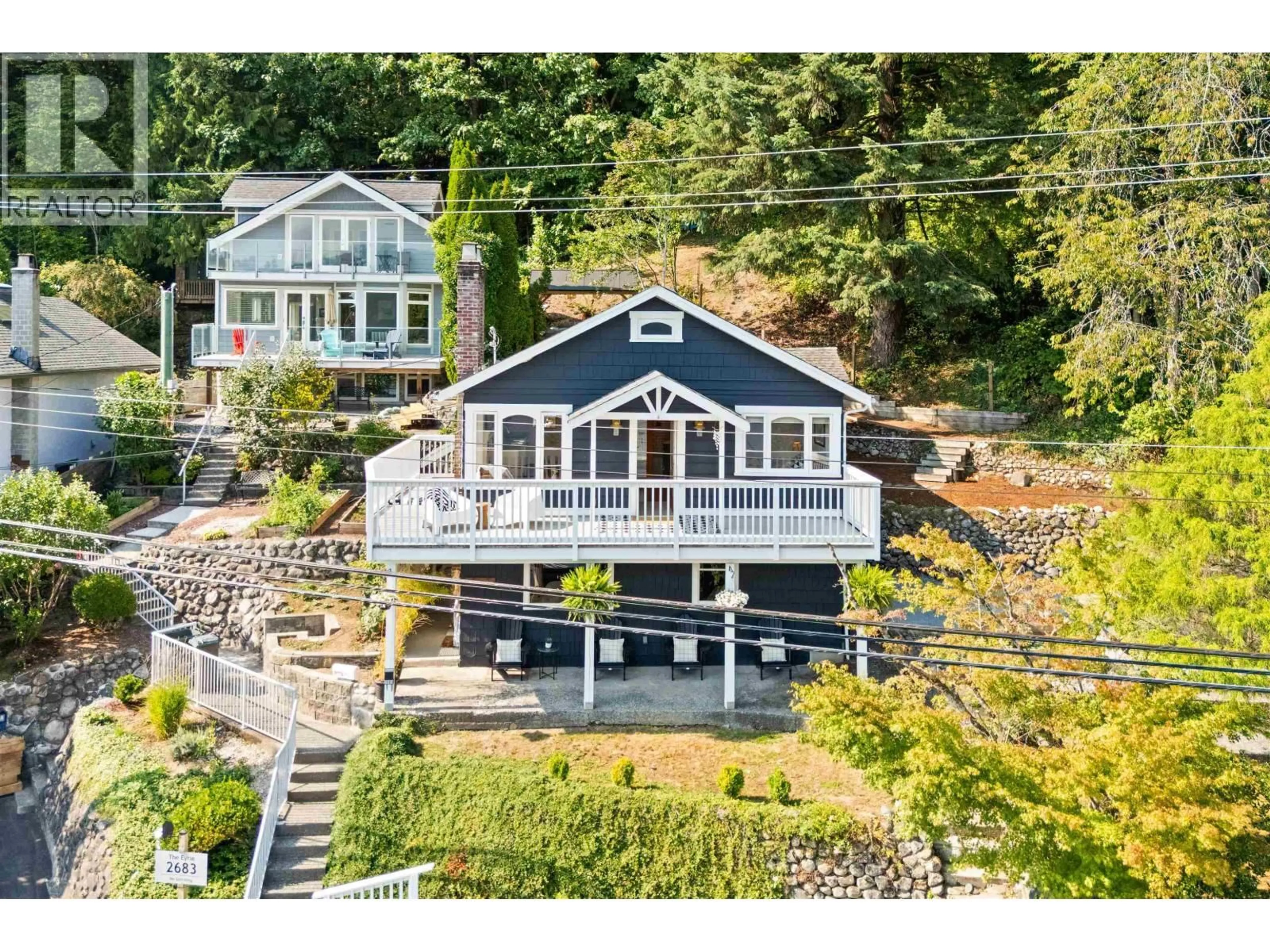 A pic from outside/outdoor area/front of a property/back of a property/a pic from drone, water/lake/river/ocean view for 2689 PANORAMA DRIVE, North Vancouver British Columbia V7G1V7
