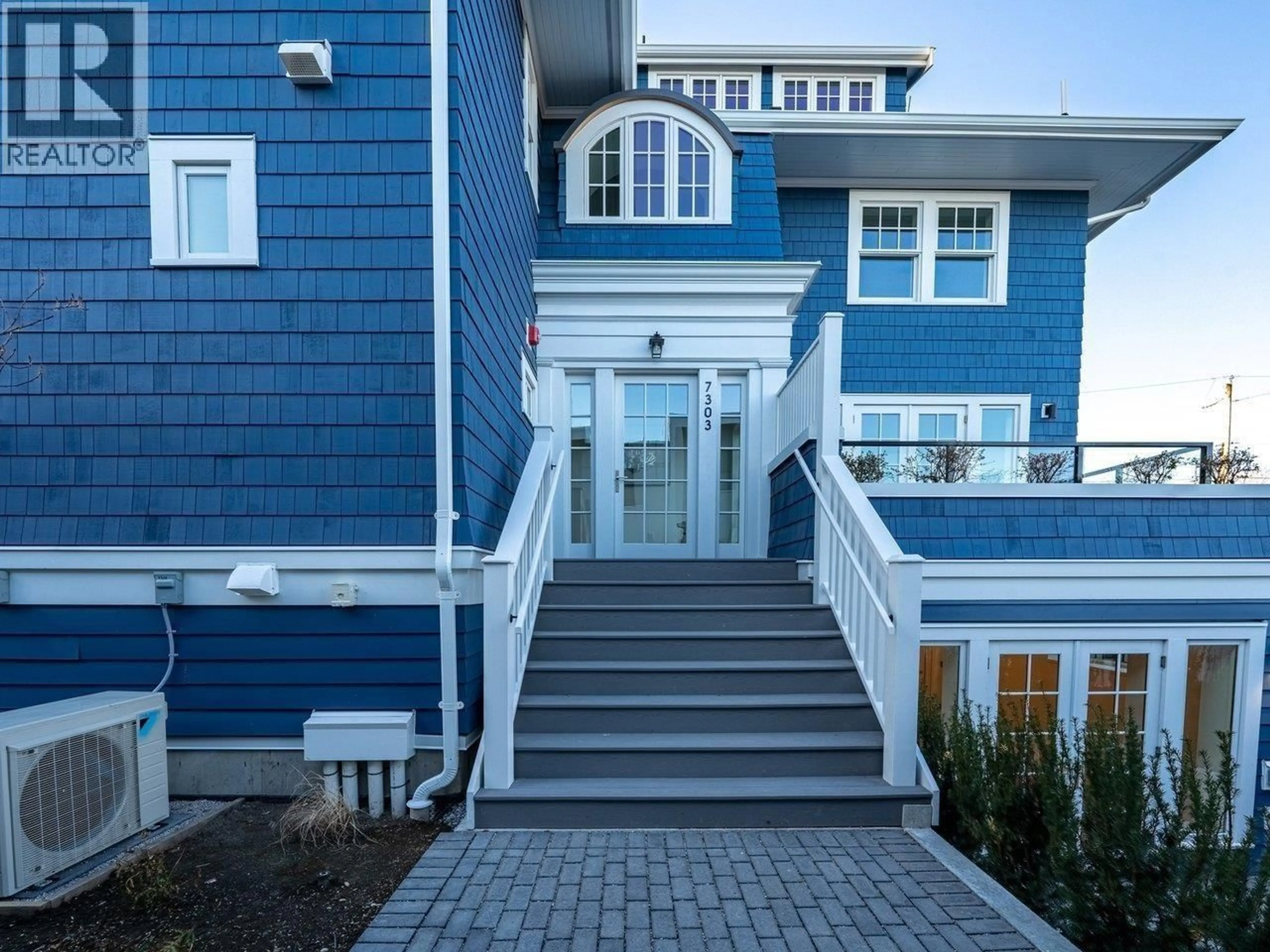 Home with vinyl exterior material, street for 7303 HUDSON STREET, Vancouver British Columbia V6P4L1