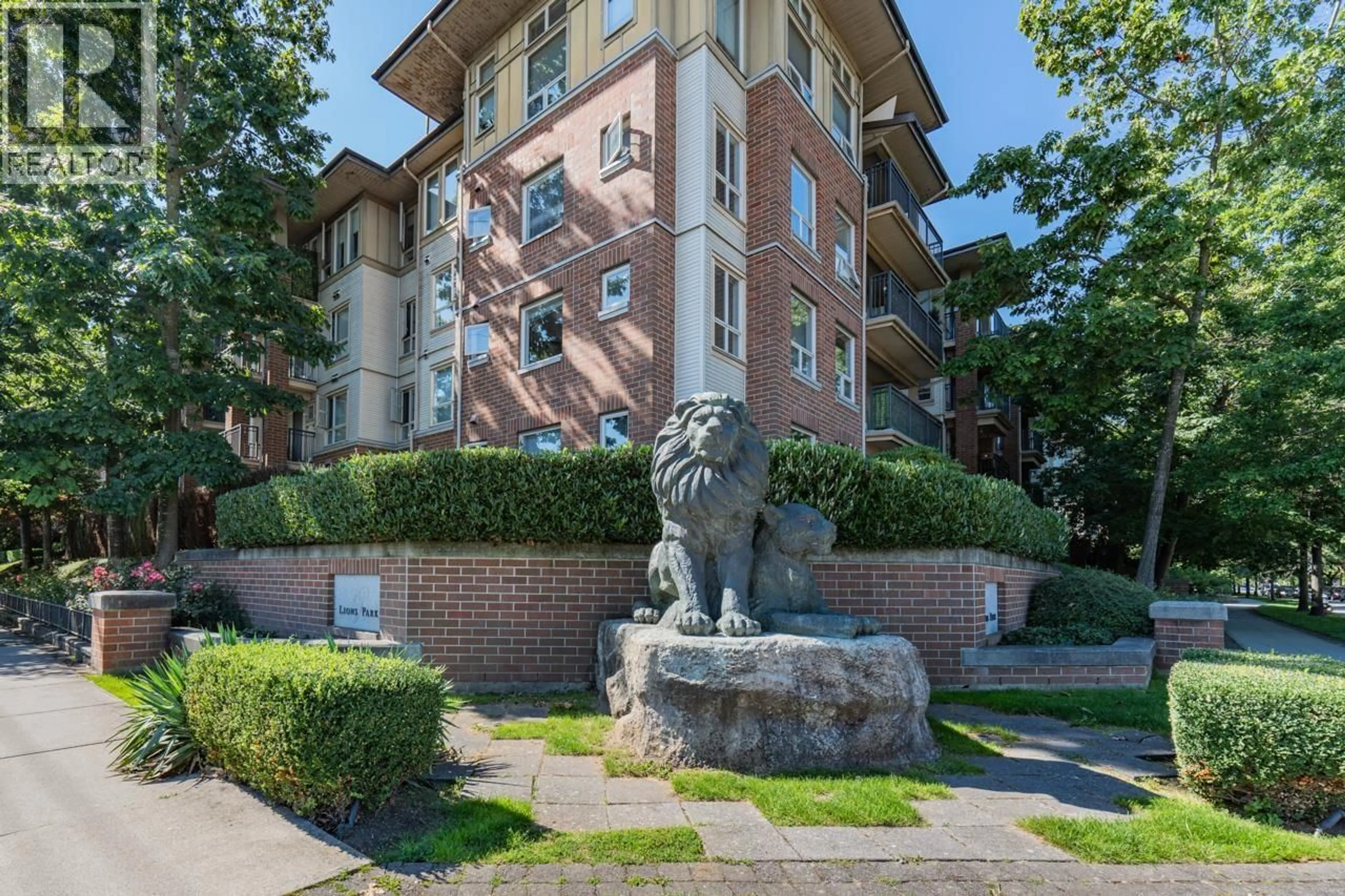 Patio, unknown for 6207 - 5117 GARDEN CITY ROAD, Richmond British Columbia V6X4H7