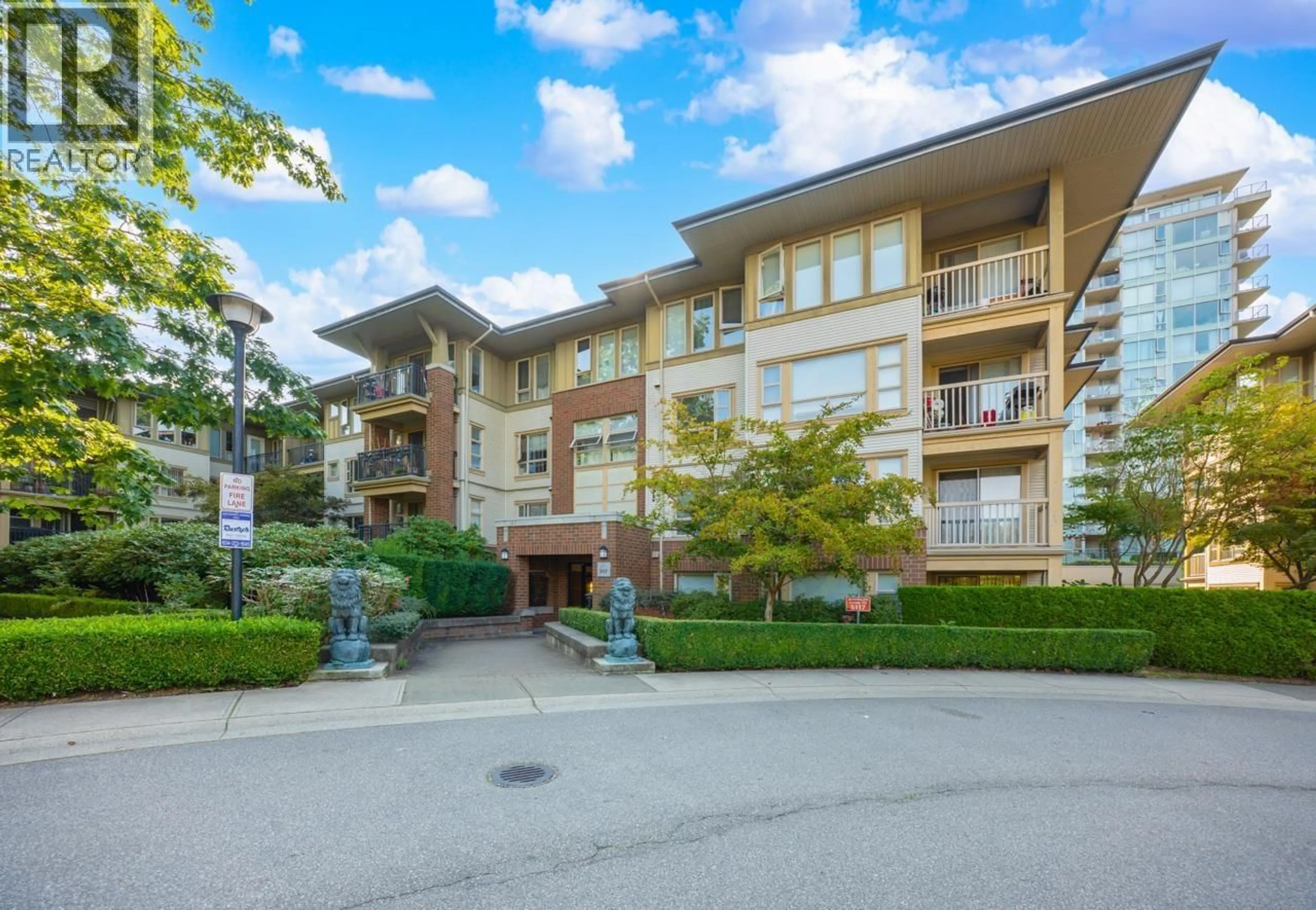 Patio, unknown for 6207 - 5117 GARDEN CITY ROAD, Richmond British Columbia V6X4H7