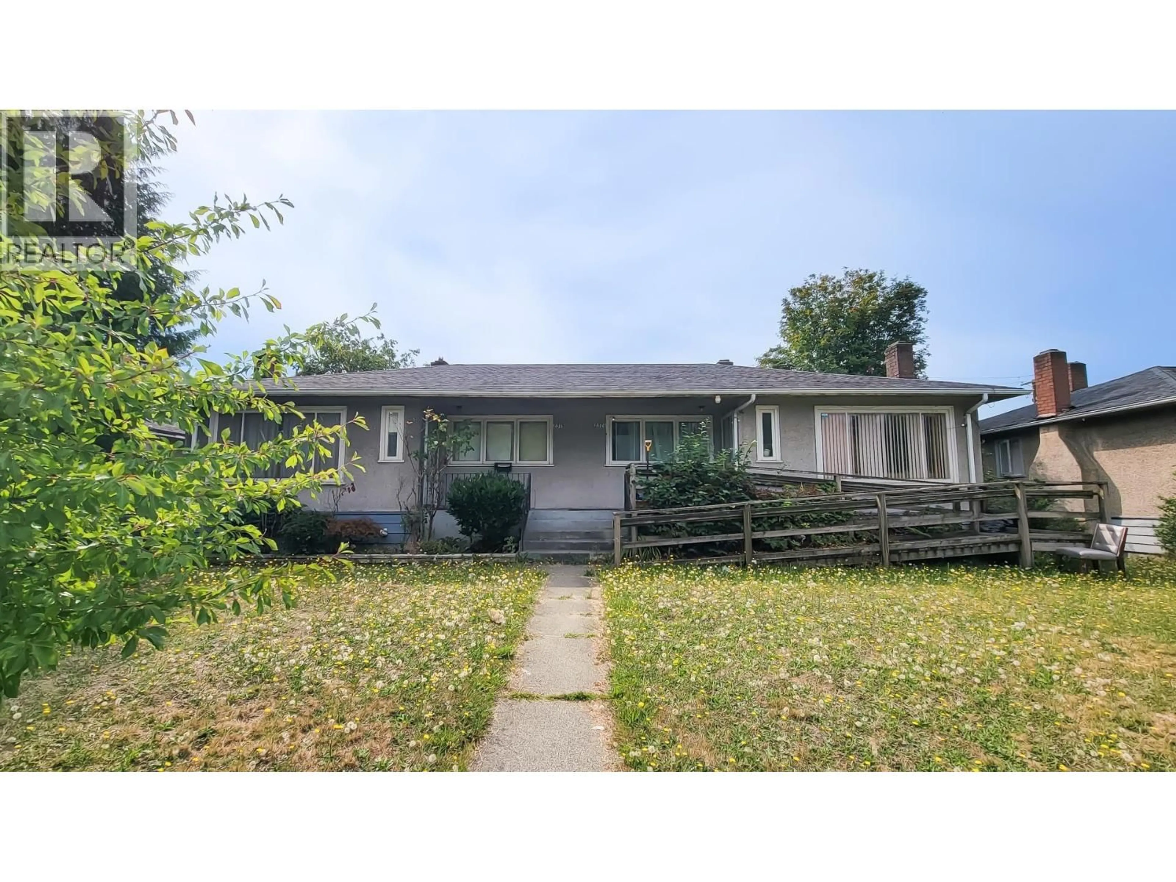 Unknown for 2578 GRANDVIEW HIGHWAY, Vancouver British Columbia V5M2C8