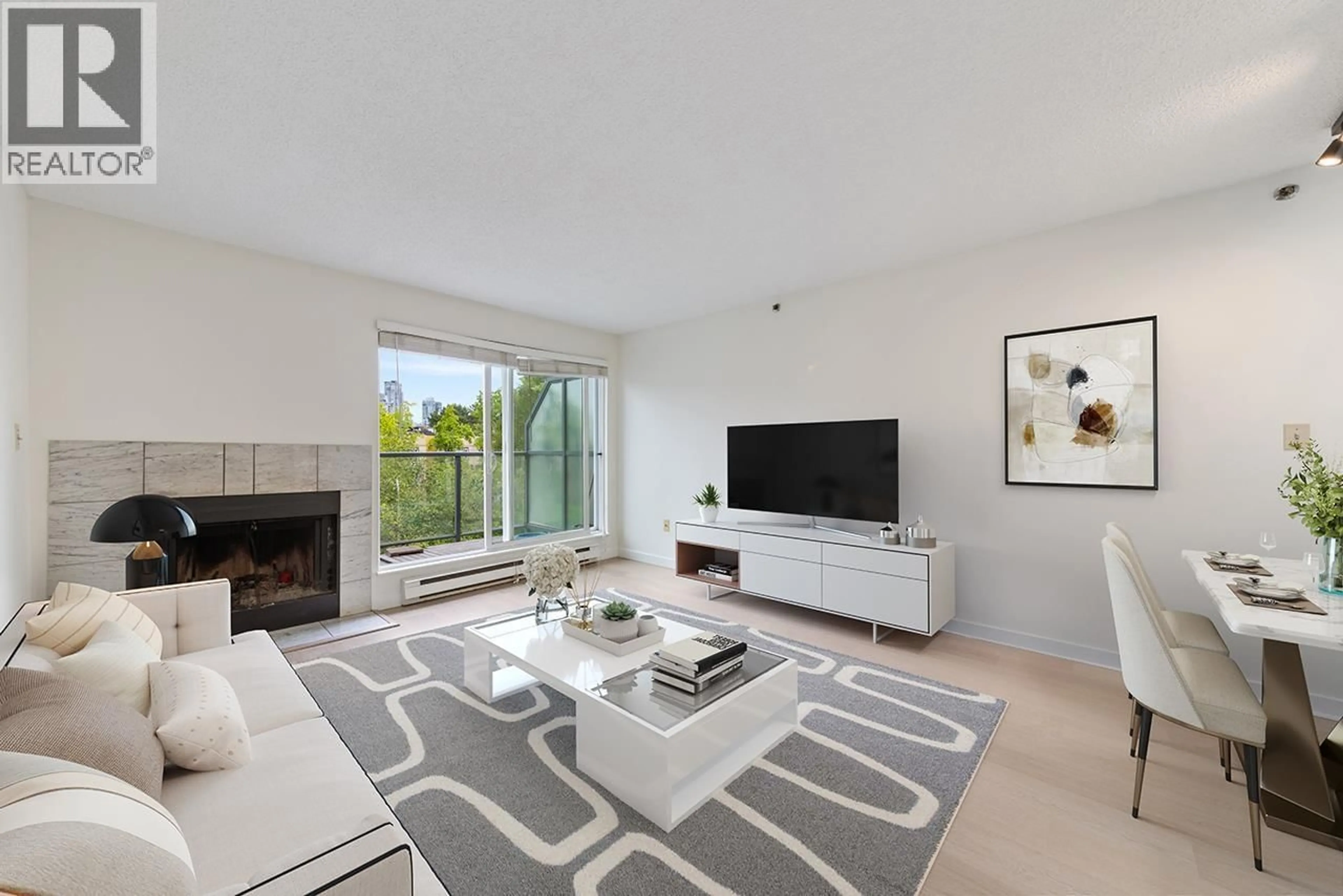 Living room with furniture, unknown for 22 - 1345 4TH AVENUE, Vancouver British Columbia V6H3Y8