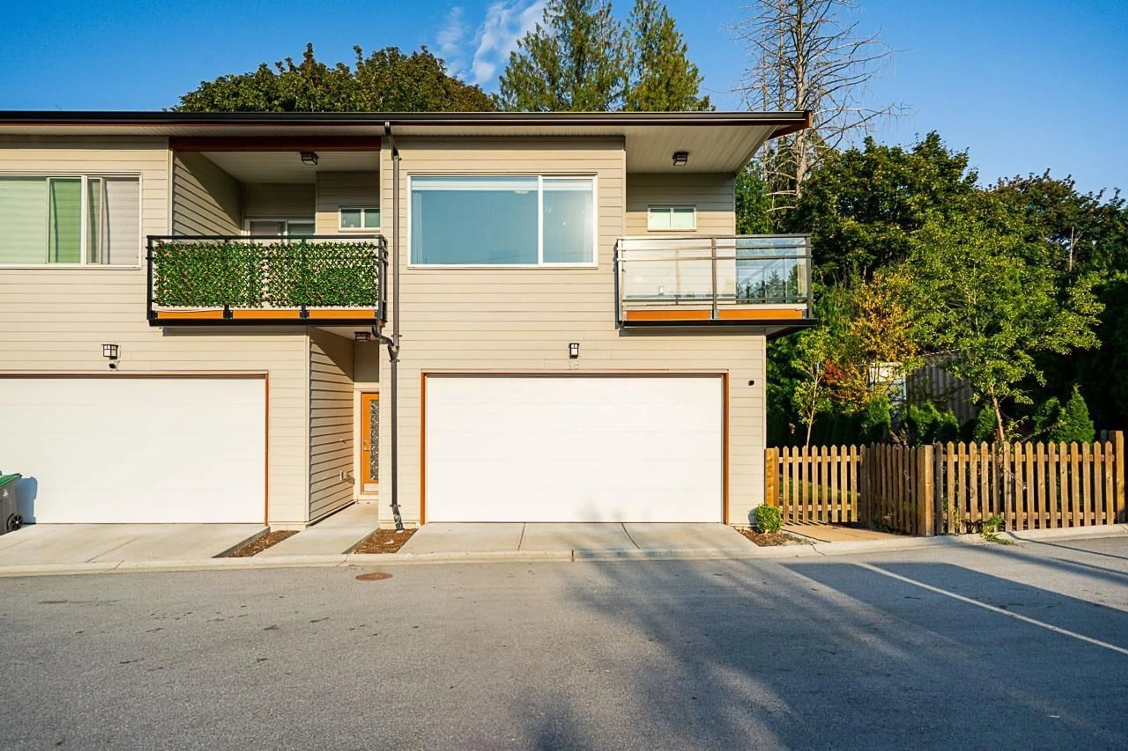 Unknown for 18 - 5960 142 STREET, Surrey British Columbia V3X1C8