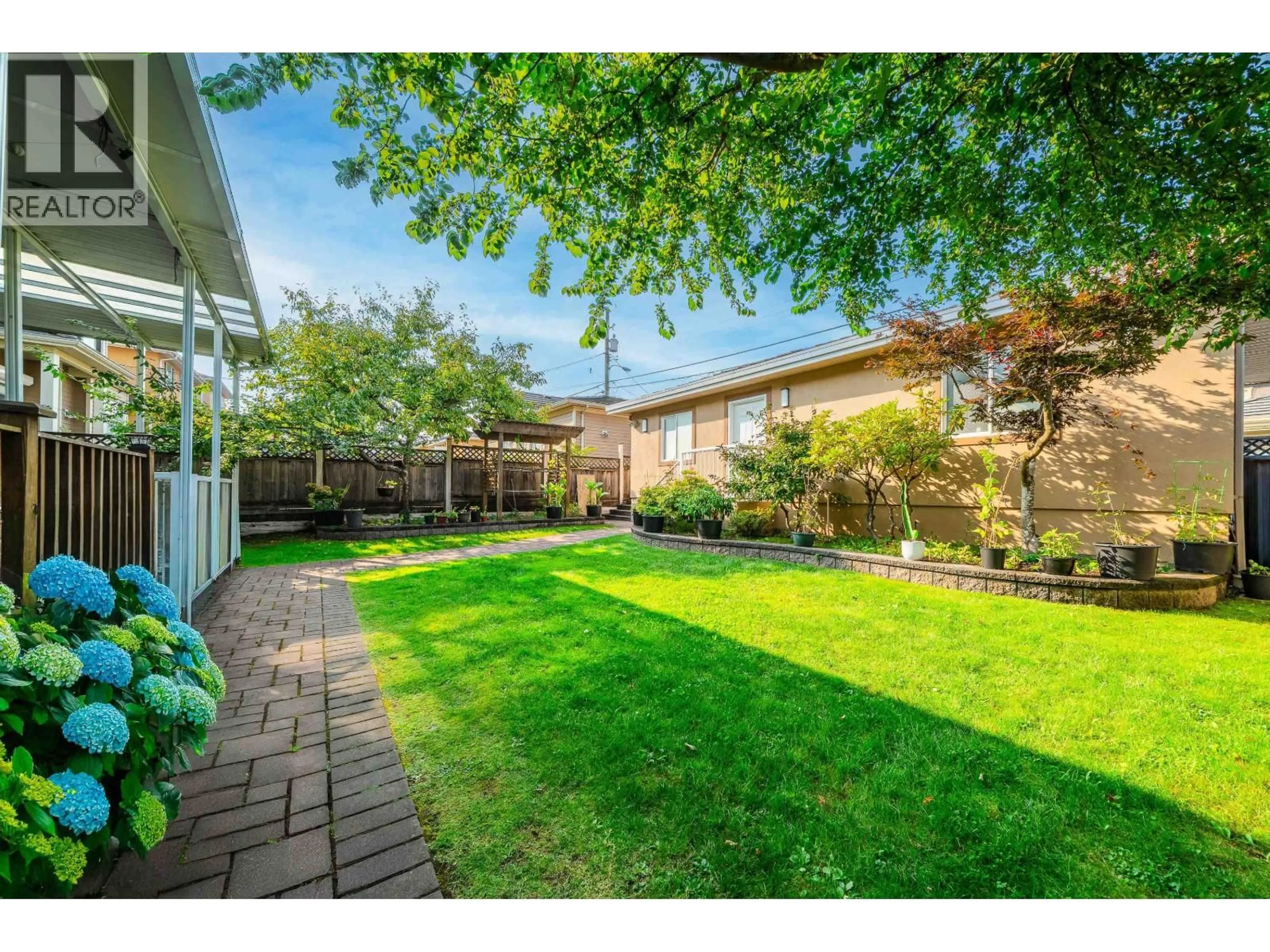 Patio, street for 763 W 64TH AVENUE, Vancouver British Columbia V6P2L2