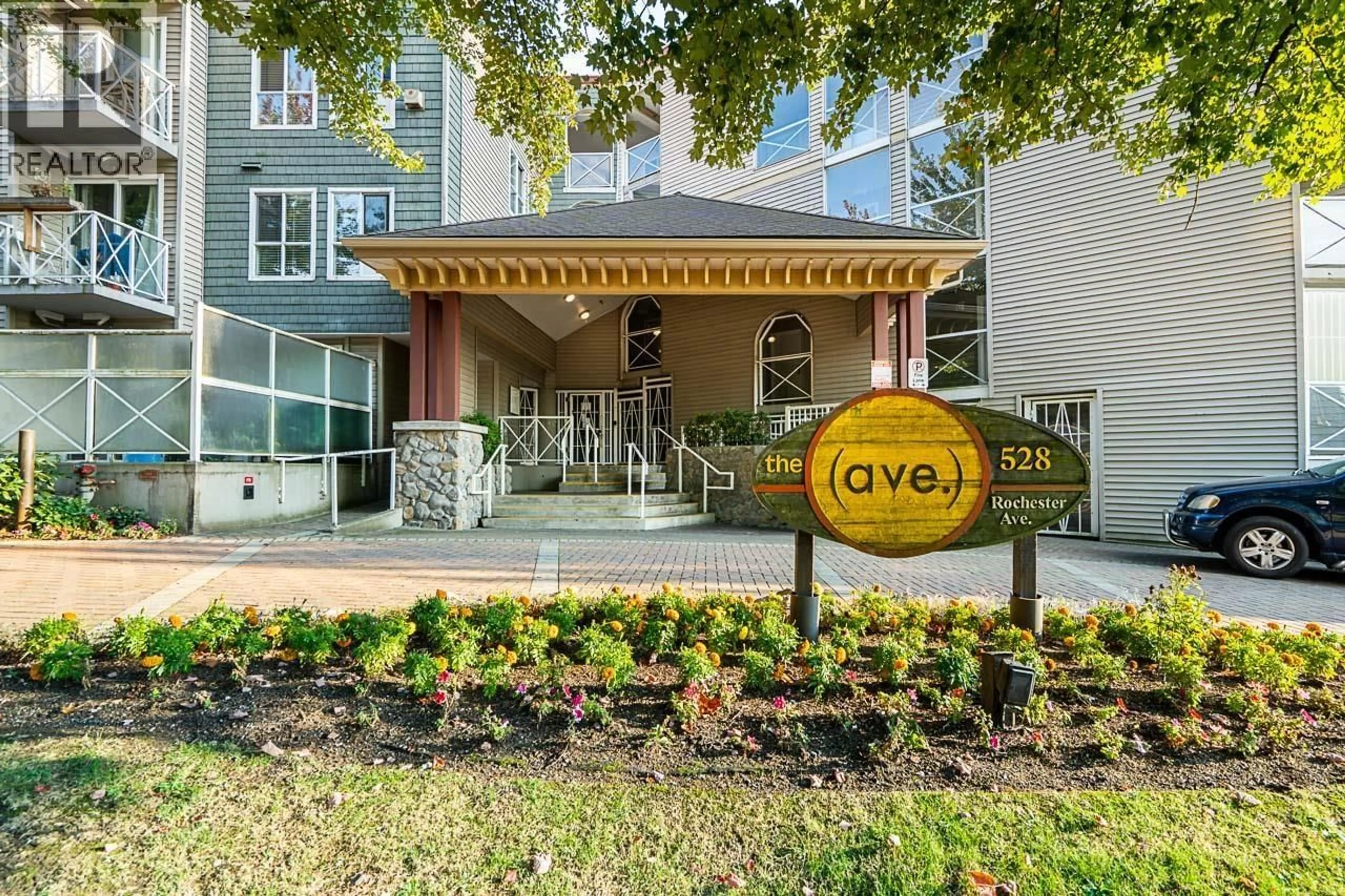 Patio, street for 328 - 528 ROCHESTER AVENUE, Coquitlam British Columbia V3K7A5