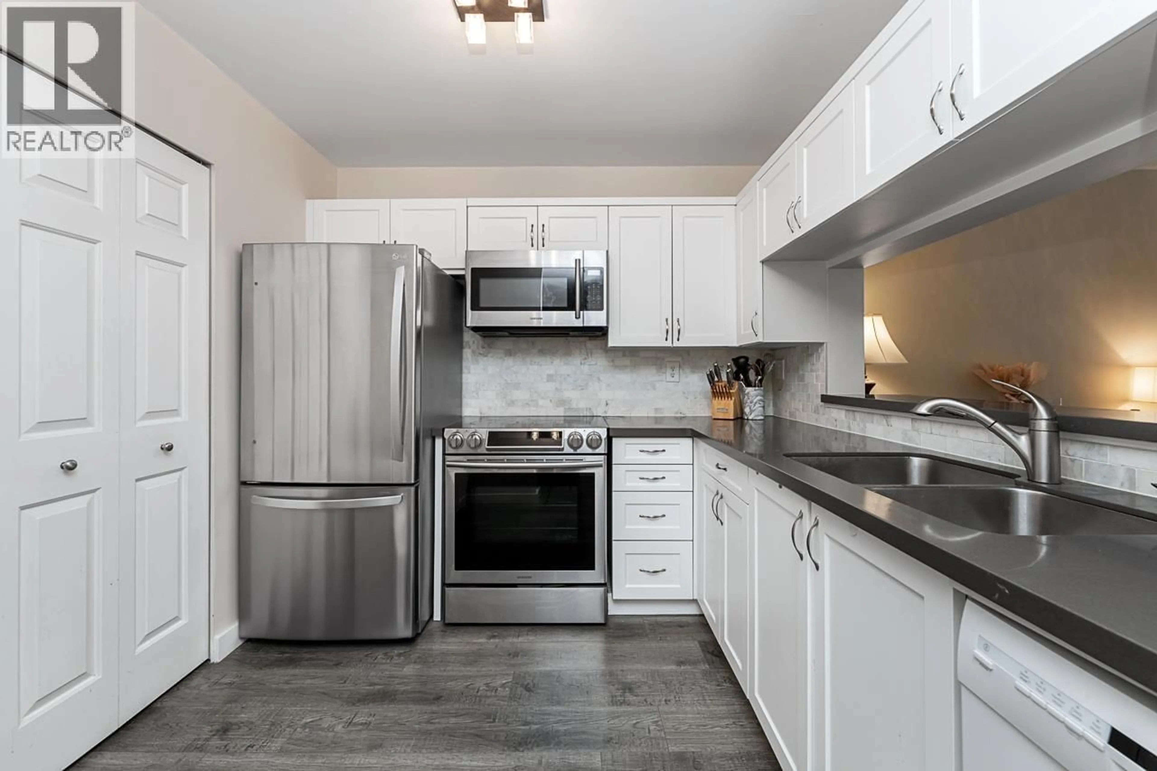Standard kitchen, ceramic/tile floor for 336 - 7439 MOFFATT ROAD, Richmond British Columbia V6Y1X9