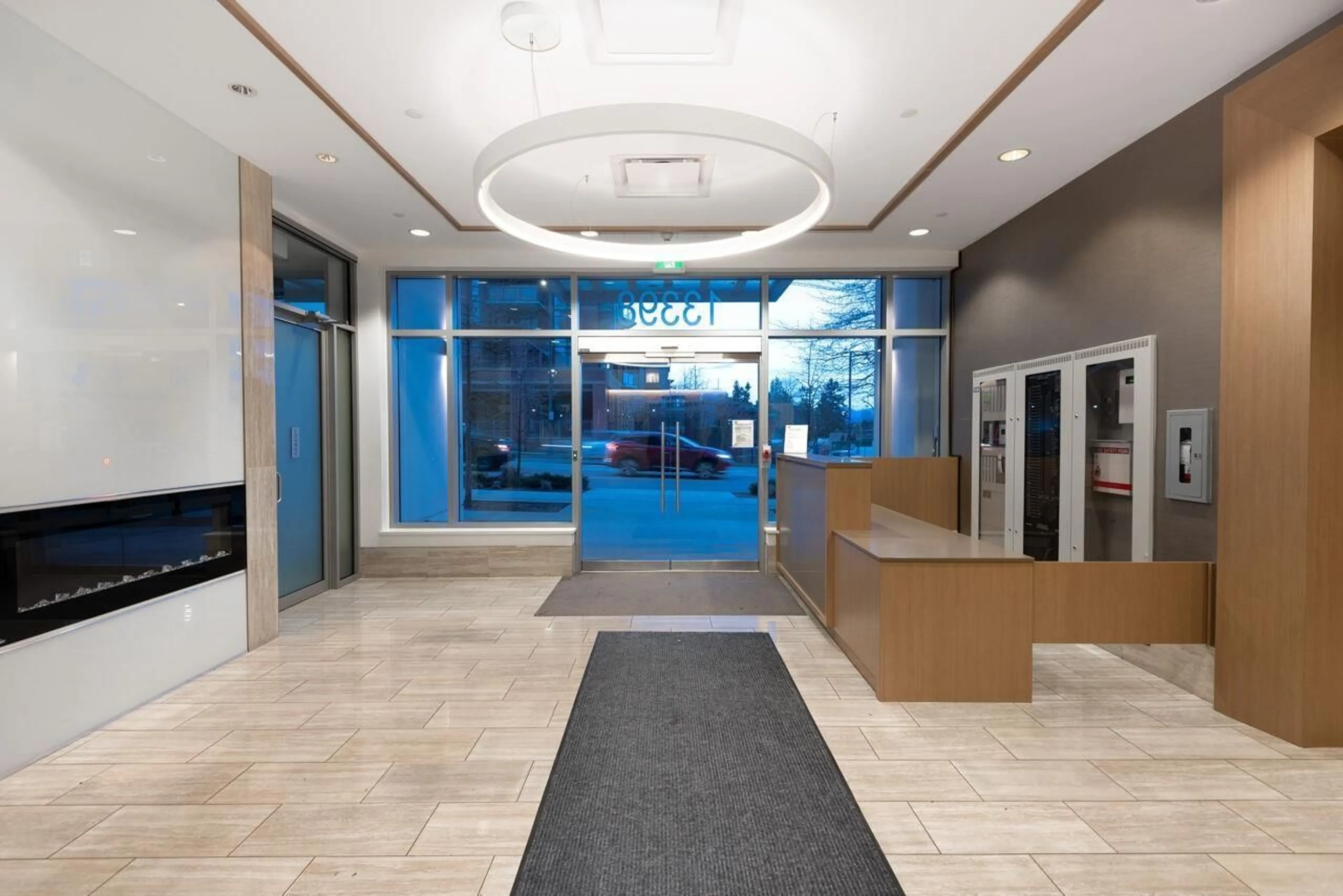 Indoor foyer for 2912 - 13398 104, Surrey British Columbia V3T1V6