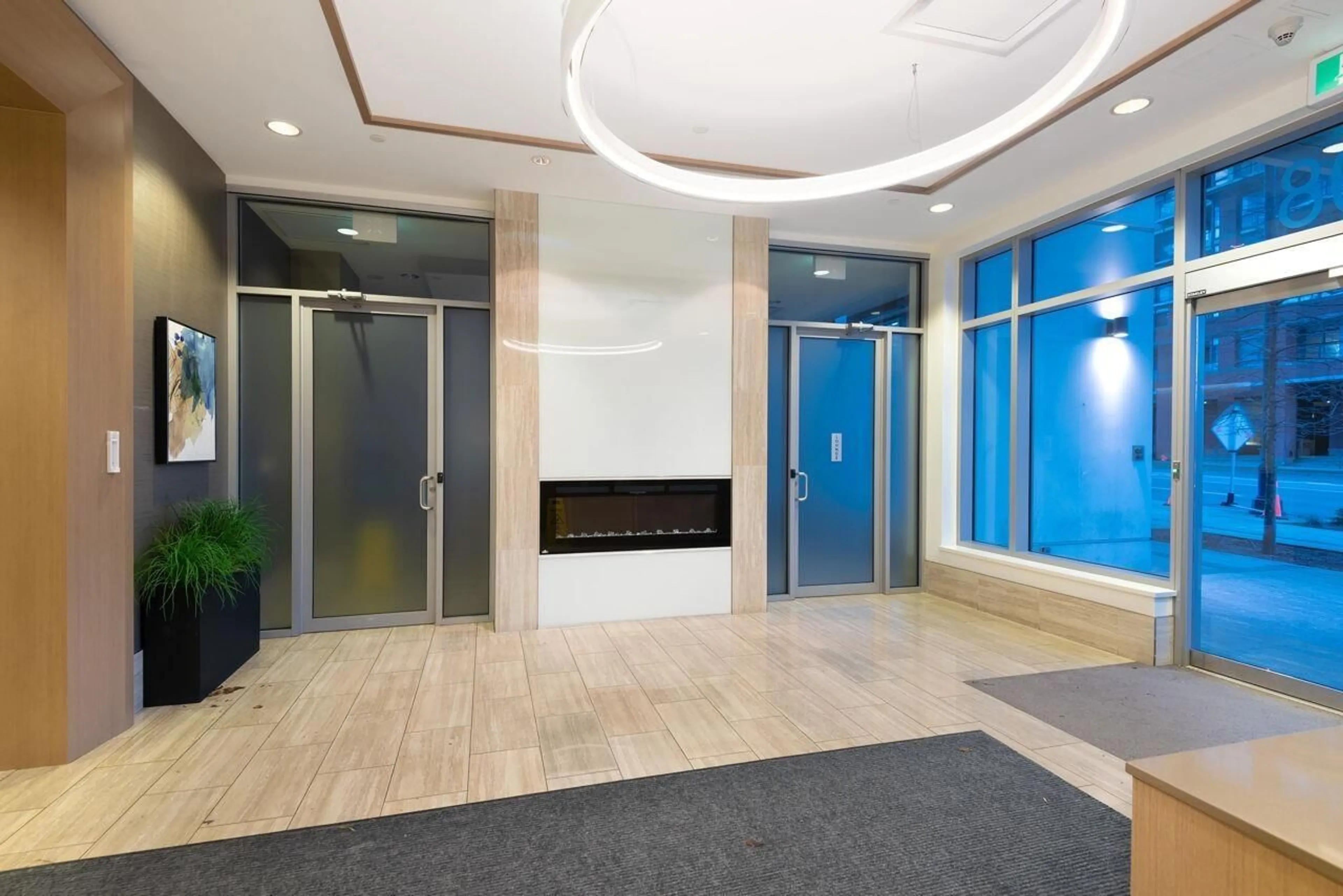 Indoor foyer for 2912 - 13398 104, Surrey British Columbia V3T1V6