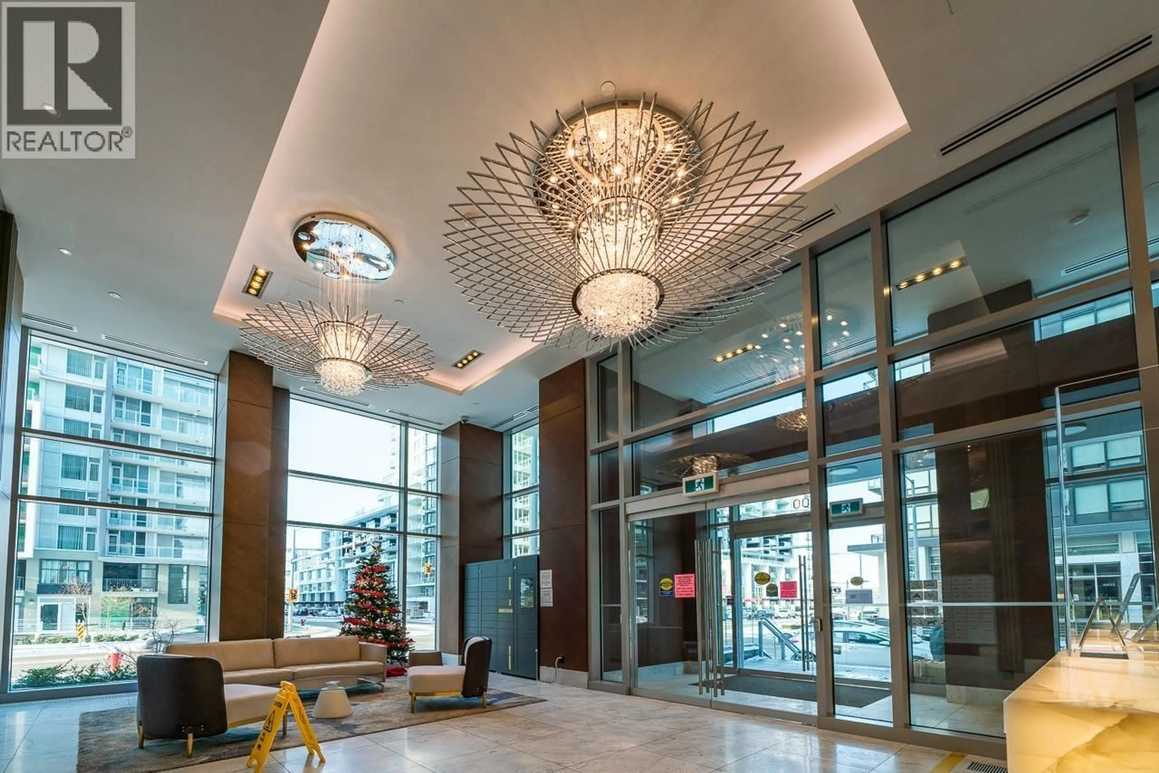 Lobby for 606 - 8800 HAZELBRIDGE WAY, Richmond British Columbia V6X0S3