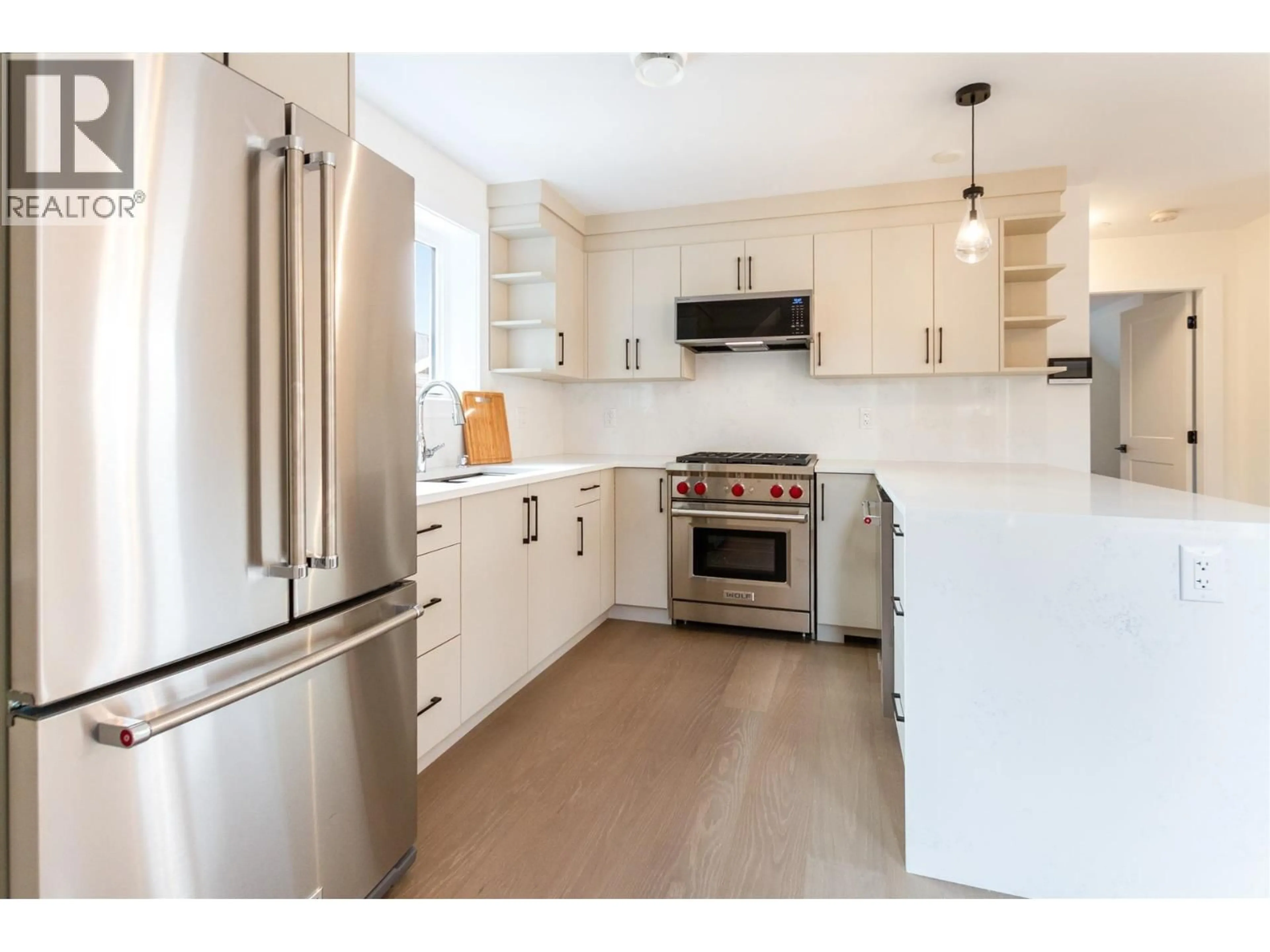 Open concept kitchen, unknown for 1926 WILLIAM STREET, Vancouver British Columbia V5L2R8