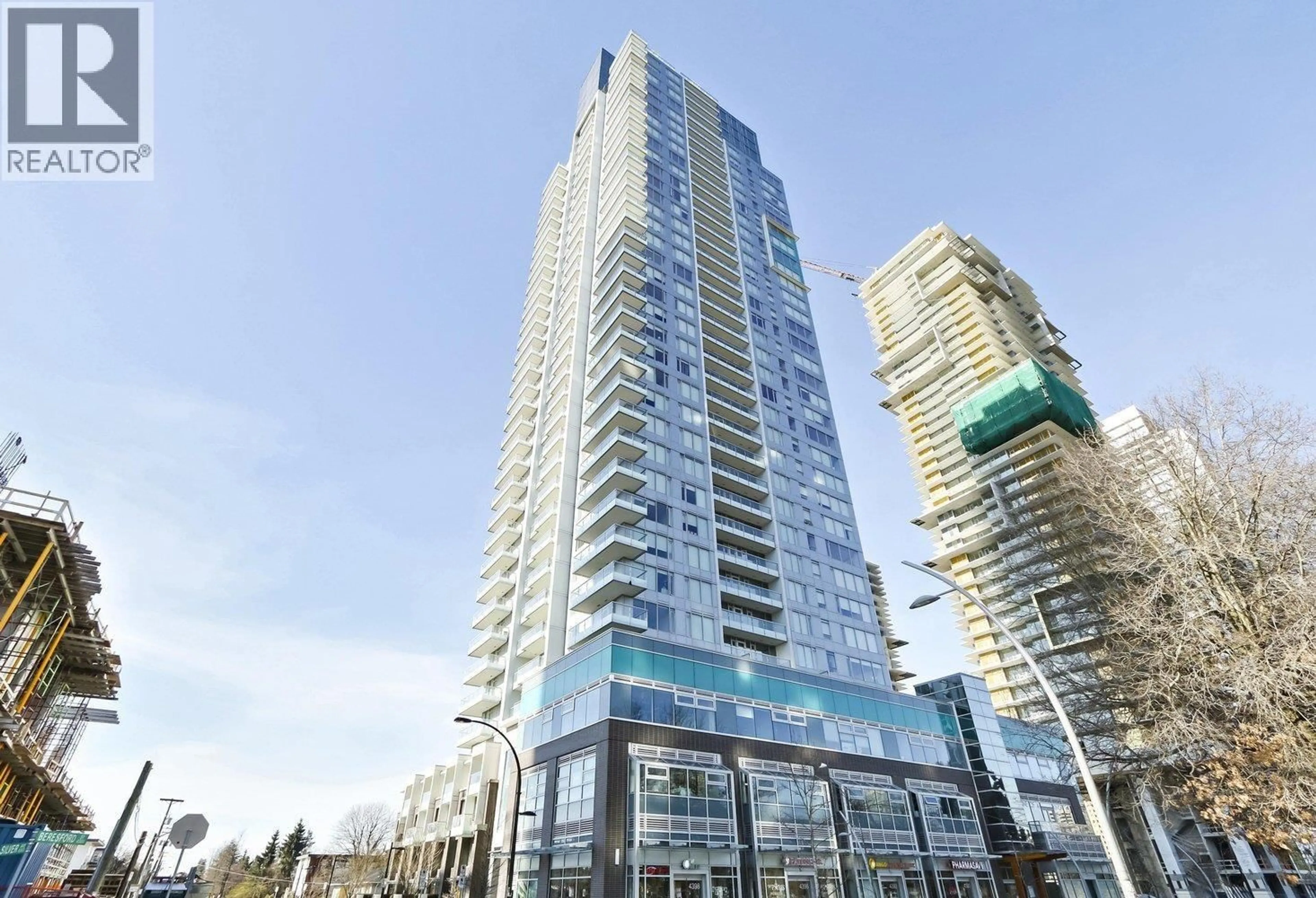 Indoor foyer for 2707 - 6333 SILVER AVENUE, Burnaby British Columbia V5H0C3