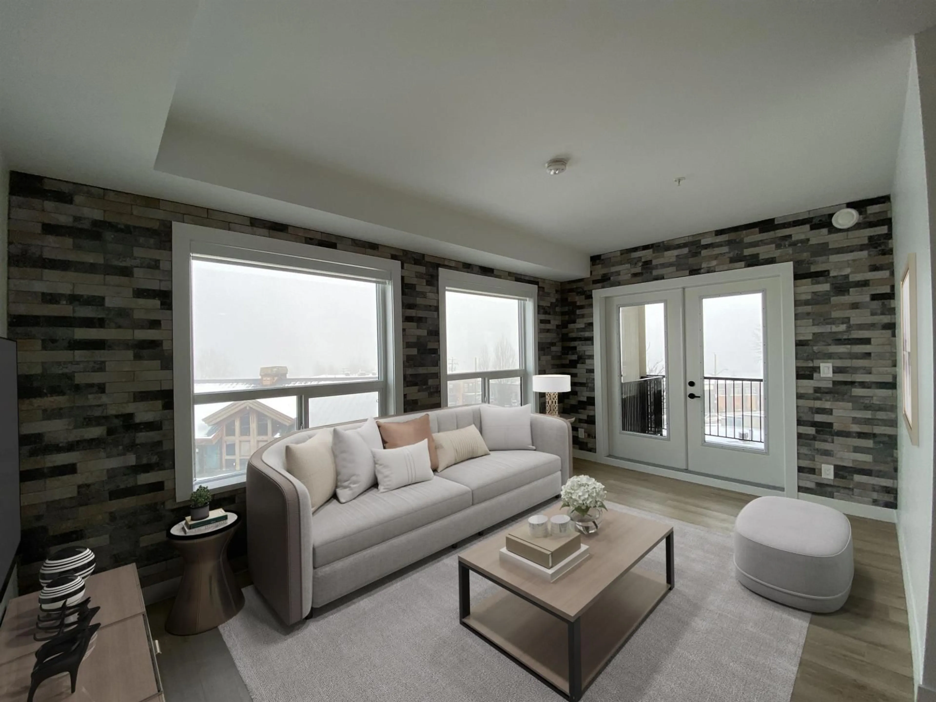 Living room with furniture, unknown for 426 - 2493 MONTROSE, Abbotsford British Columbia V2S3T2