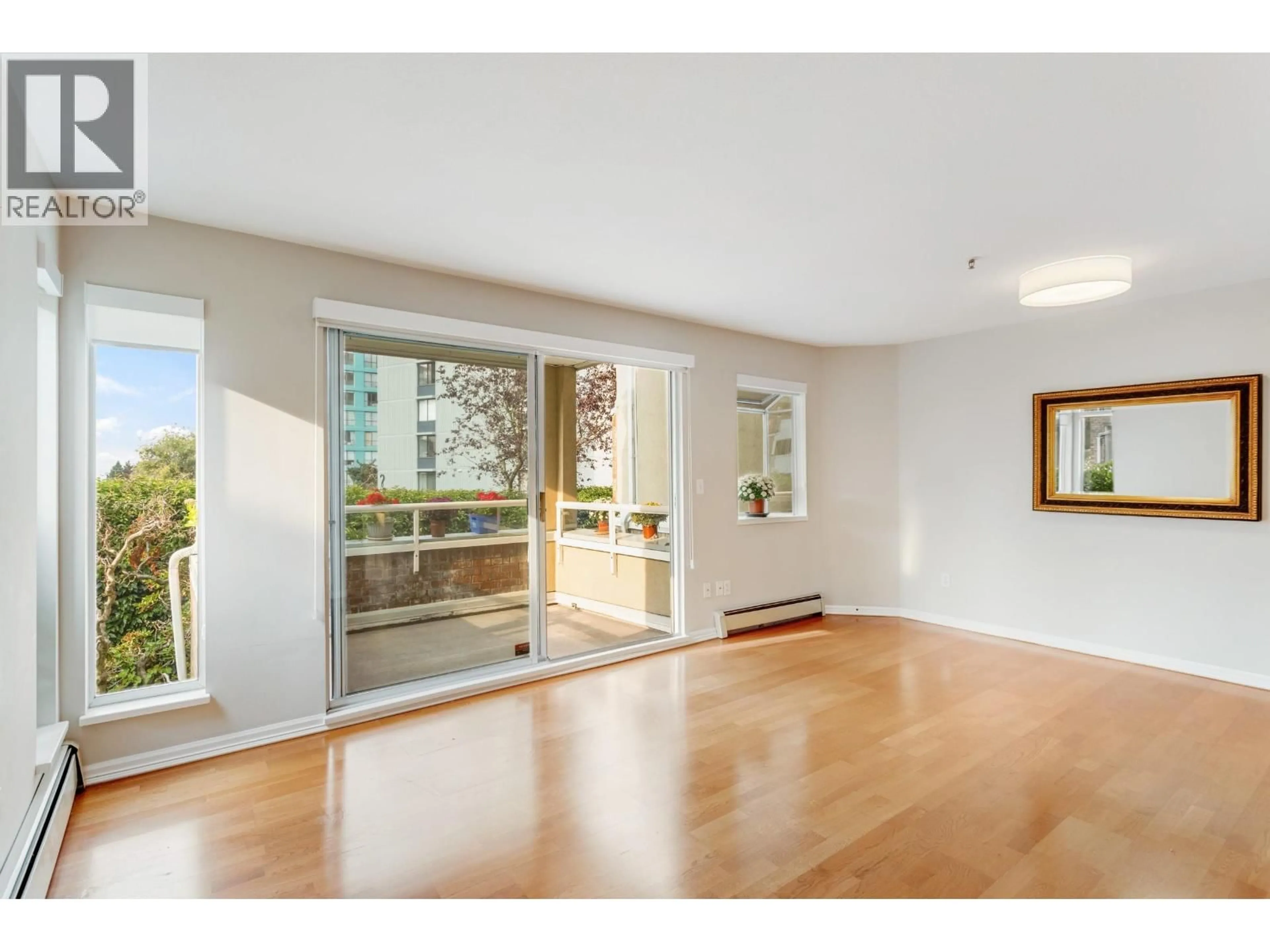 Unknown for 5 - 2150 MARINE DRIVE, West Vancouver British Columbia V7V1K3