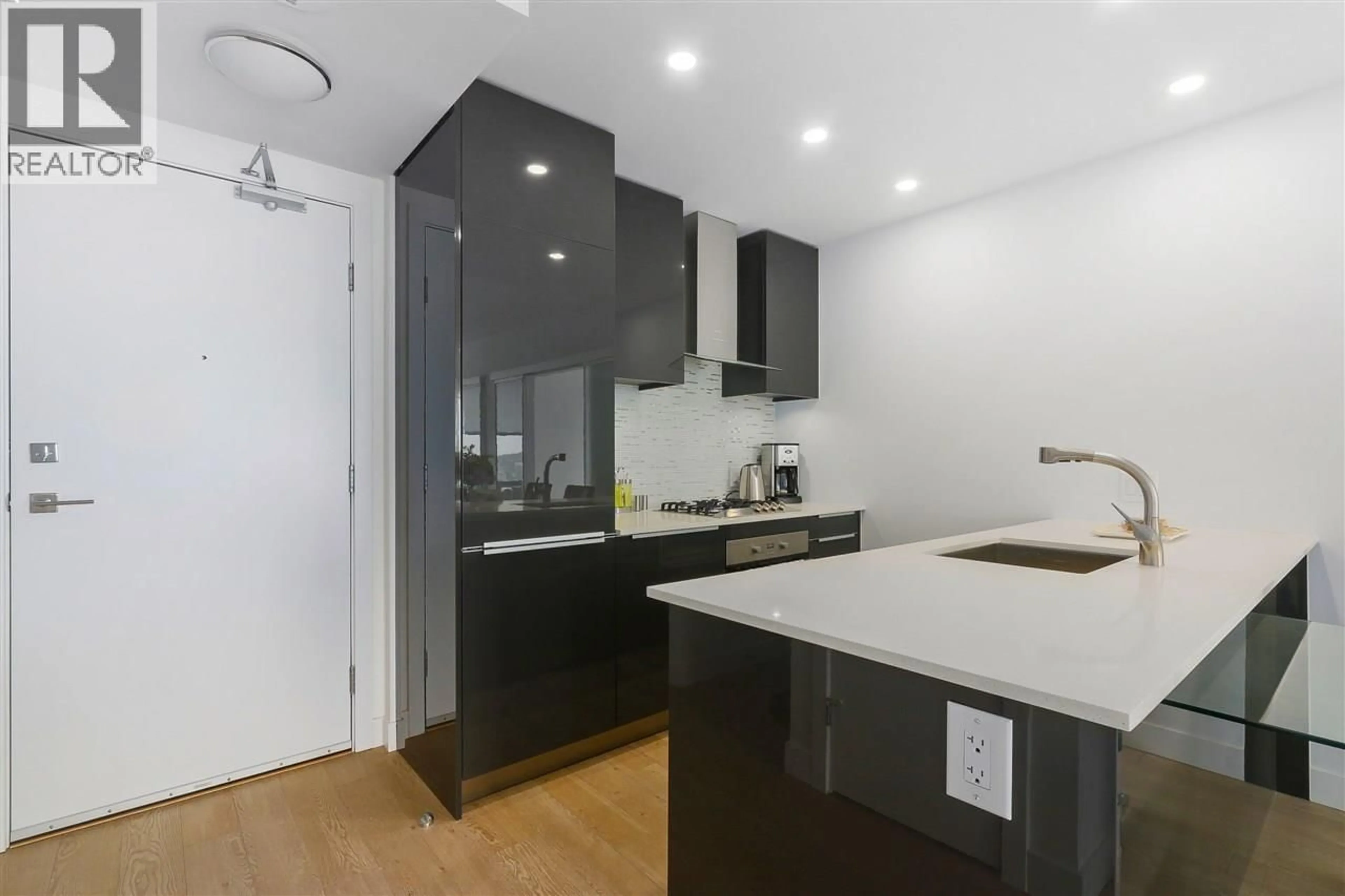 Standard kitchen, unknown for 2904 - 1283 HOWE STREET, Vancouver British Columbia V6Z0E3