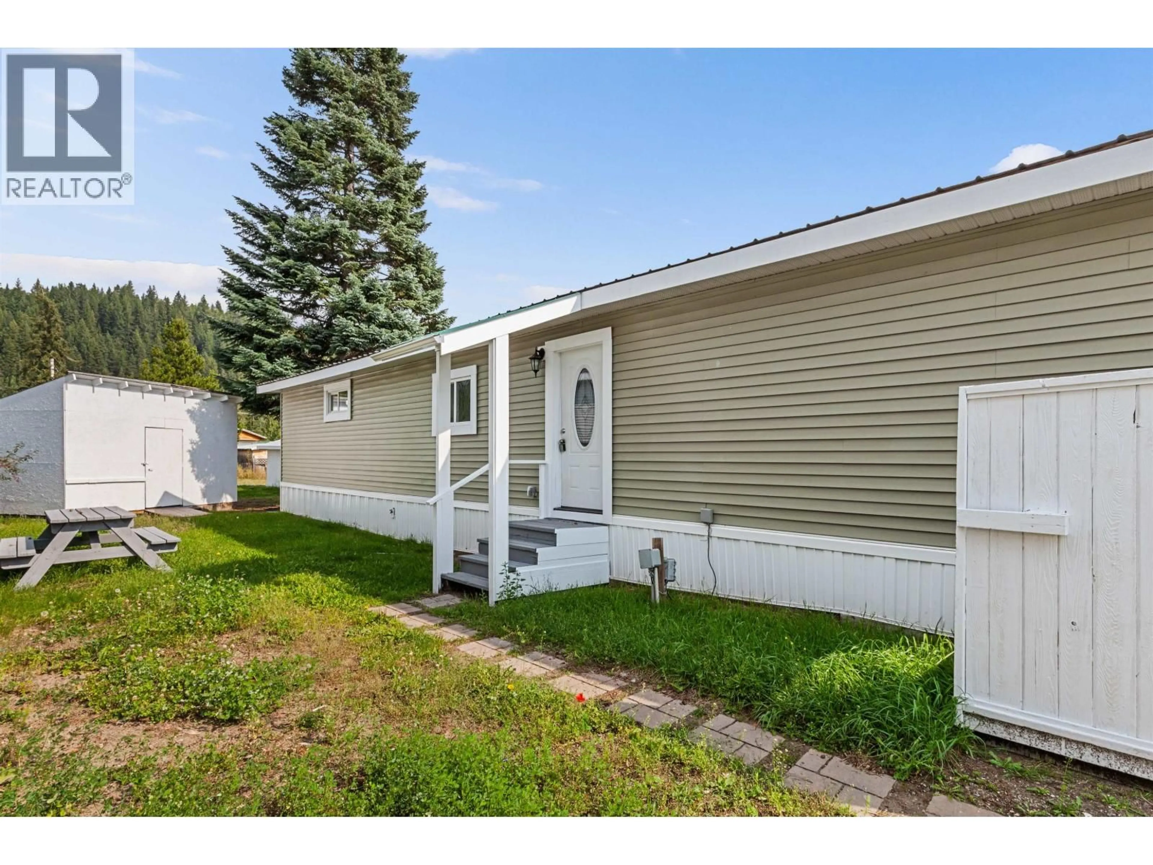 Home with vinyl exterior material, street for 68 - 5125 NORTH NECHAKO ROAD, Prince George British Columbia V2K4V7