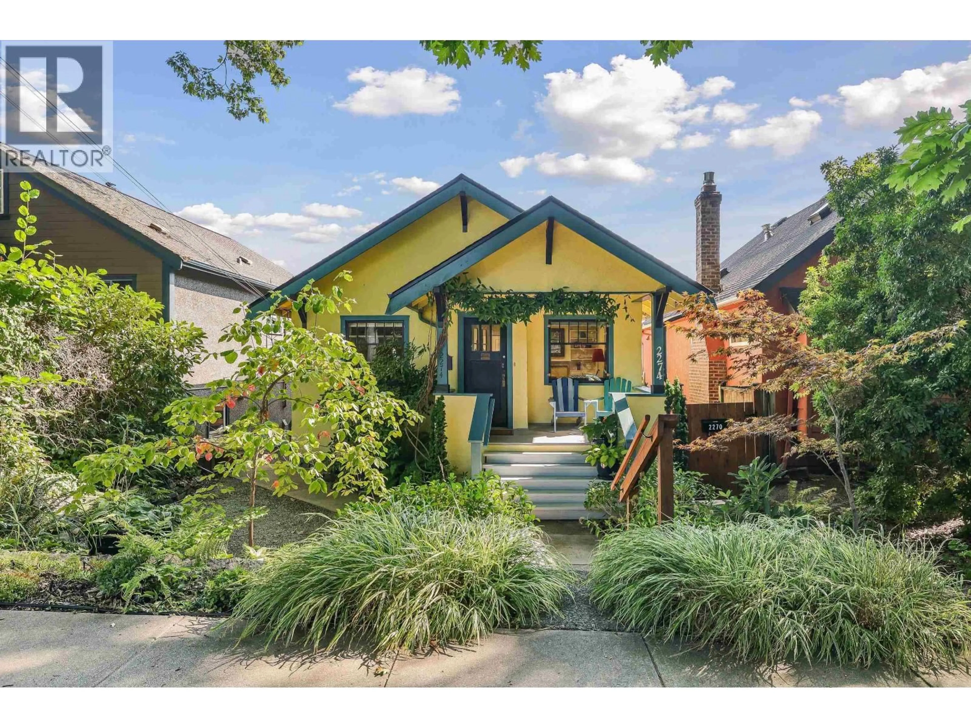 Unknown for 2274 7TH AVENUE, Vancouver British Columbia V5N1S7