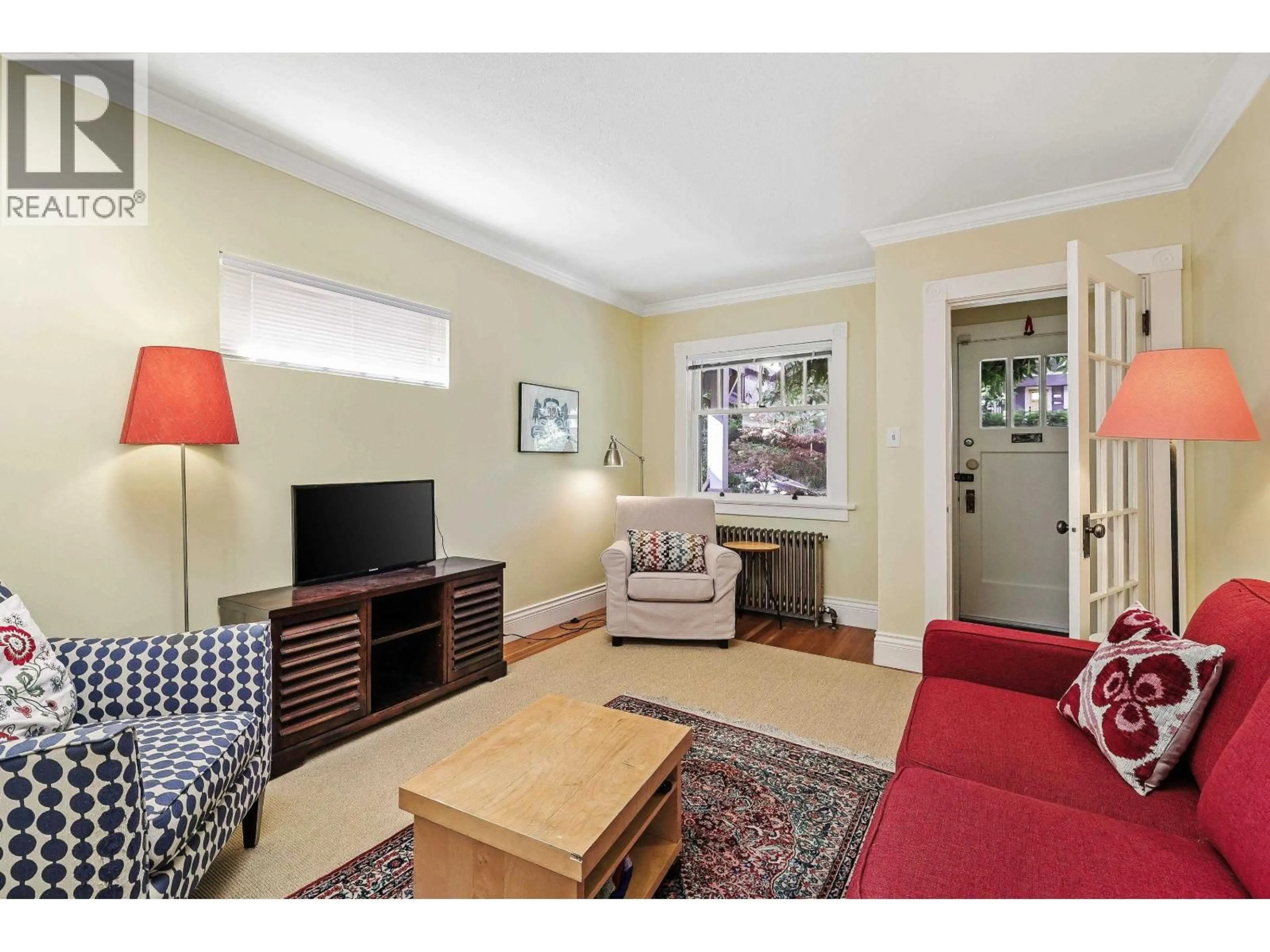 Living room with furniture, unknown for 2274 7TH AVENUE, Vancouver British Columbia V5N1S7