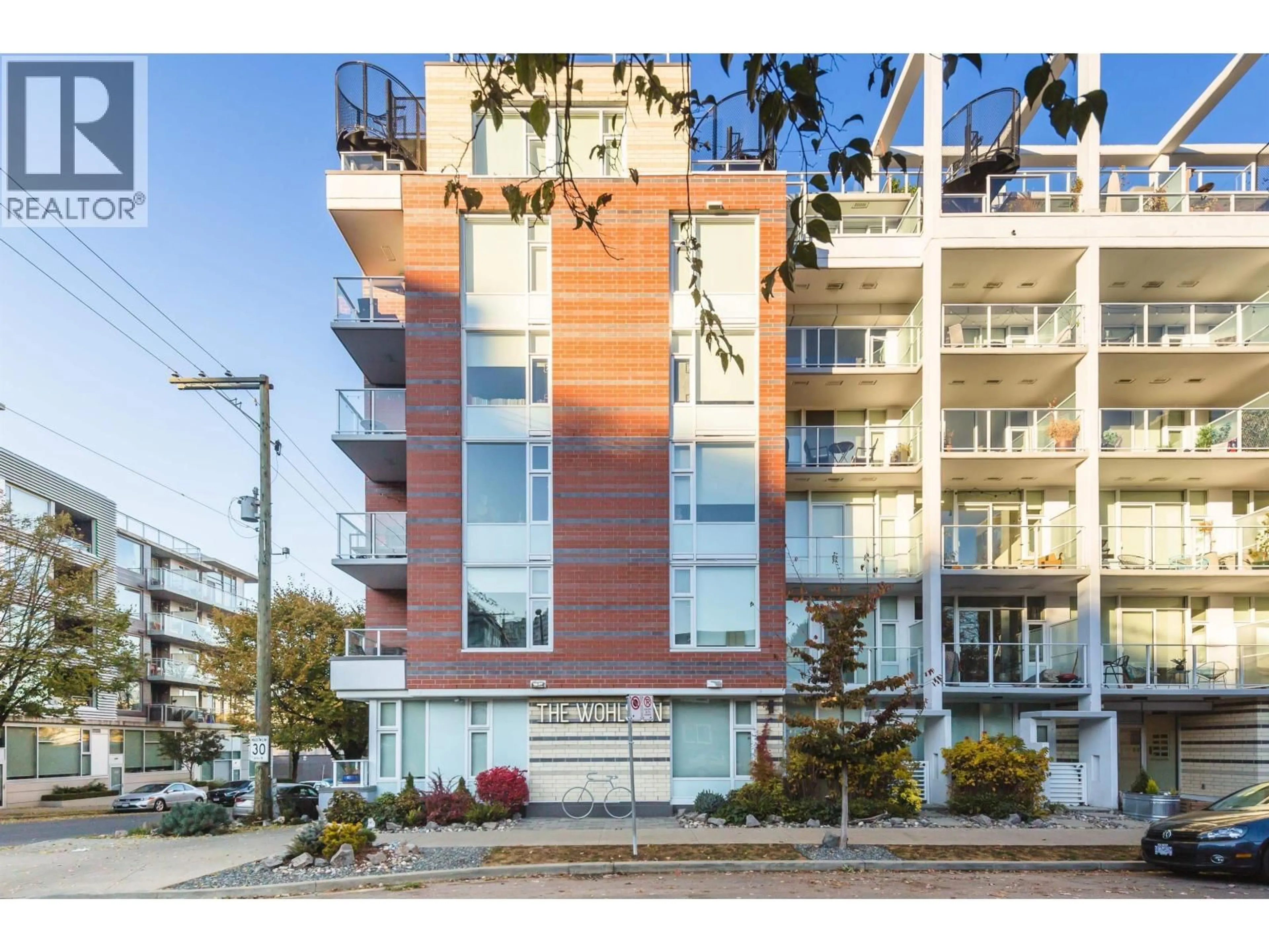 Unknown for 521 - 311 6 AVENUE, Vancouver British Columbia V5T1J9
