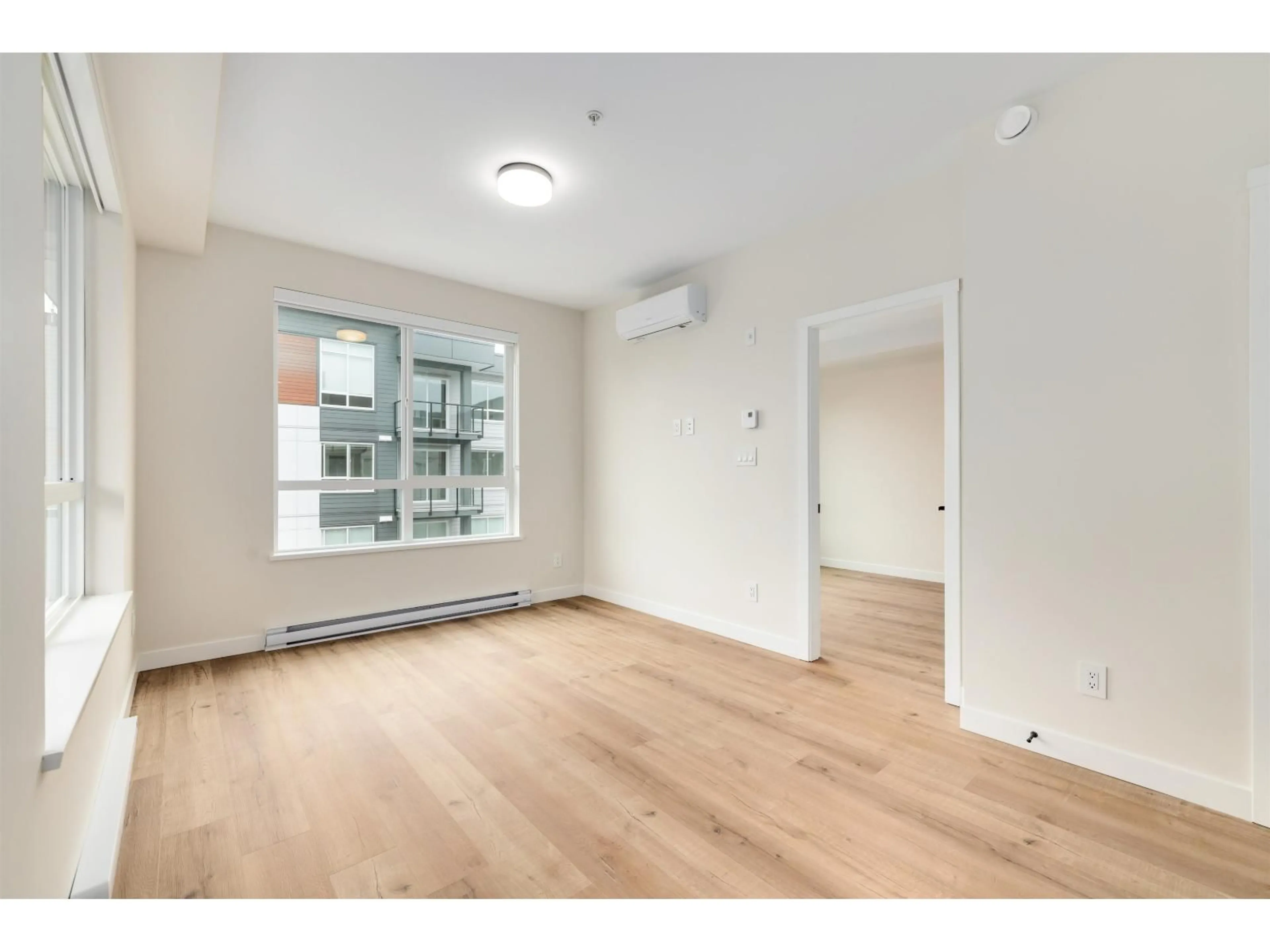 A pic of a room for 522 - 8117 200A, Langley British Columbia V2Y3W9
