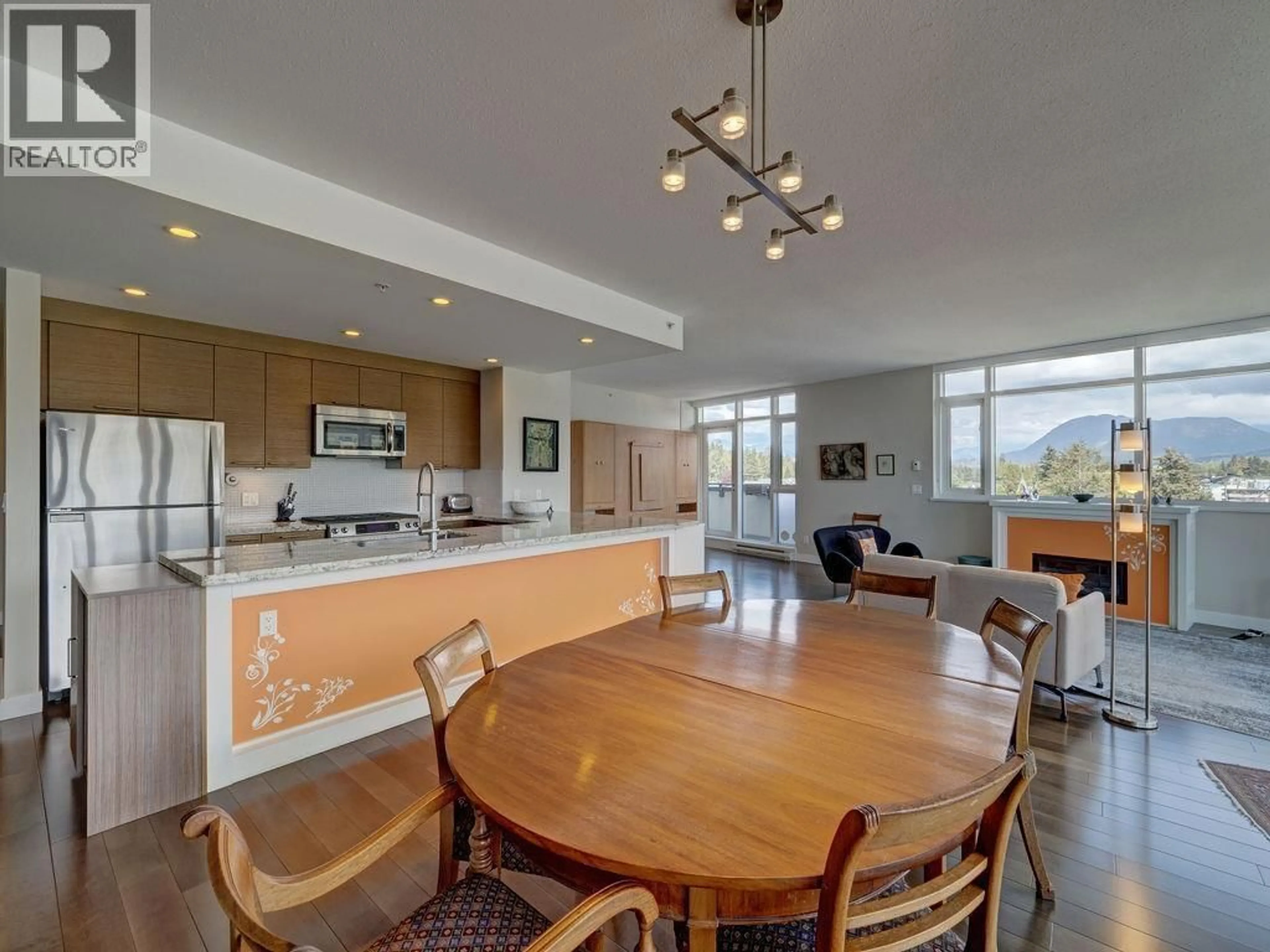 Open concept kitchen, unknown for 605 - 5665 TEREDO STREET, Sechelt British Columbia V7Z0J2