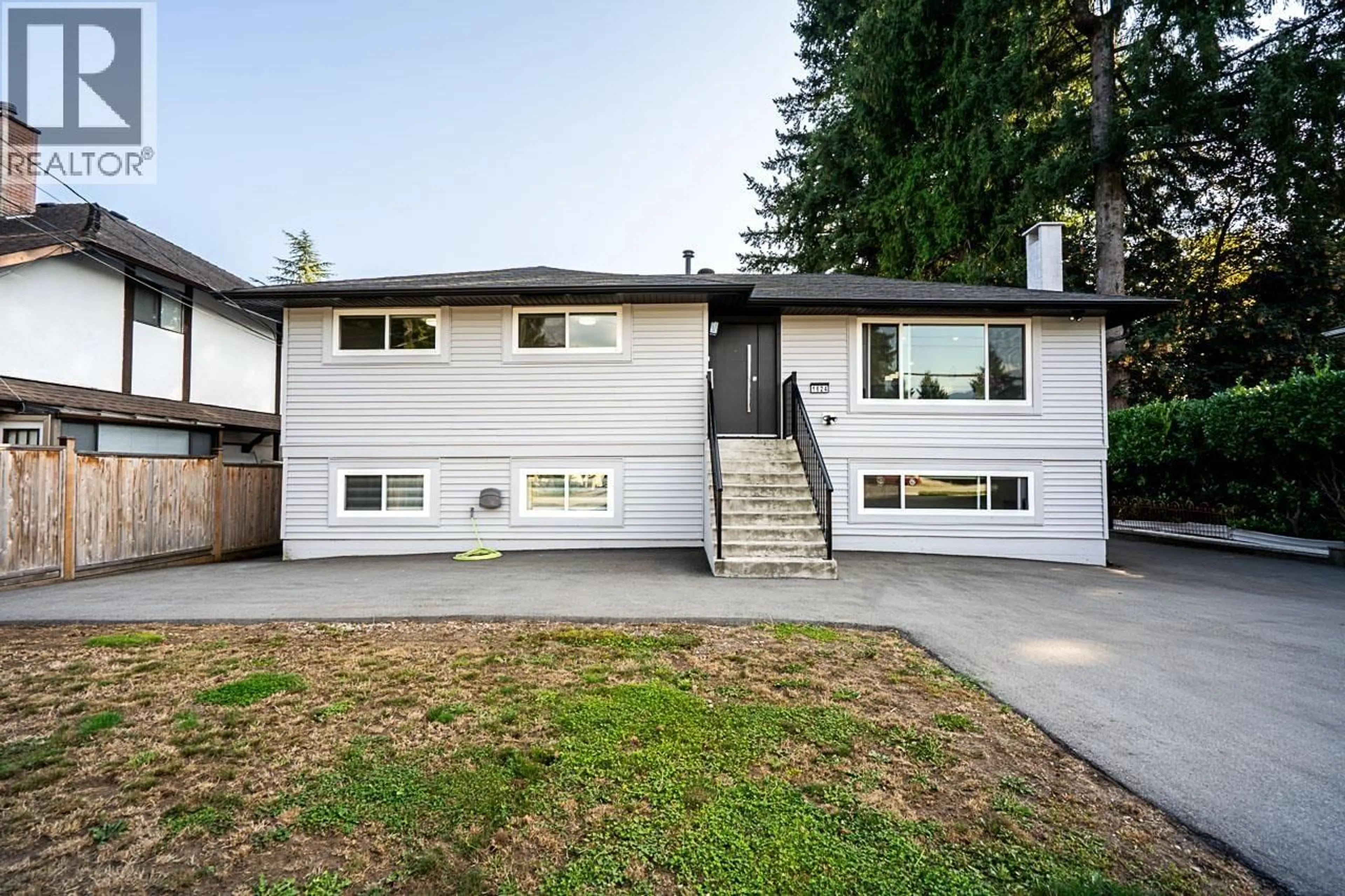 Home with vinyl exterior material, street for 1624 COQUITLAM AVENUE, Port Coquitlam British Columbia V3B1H7