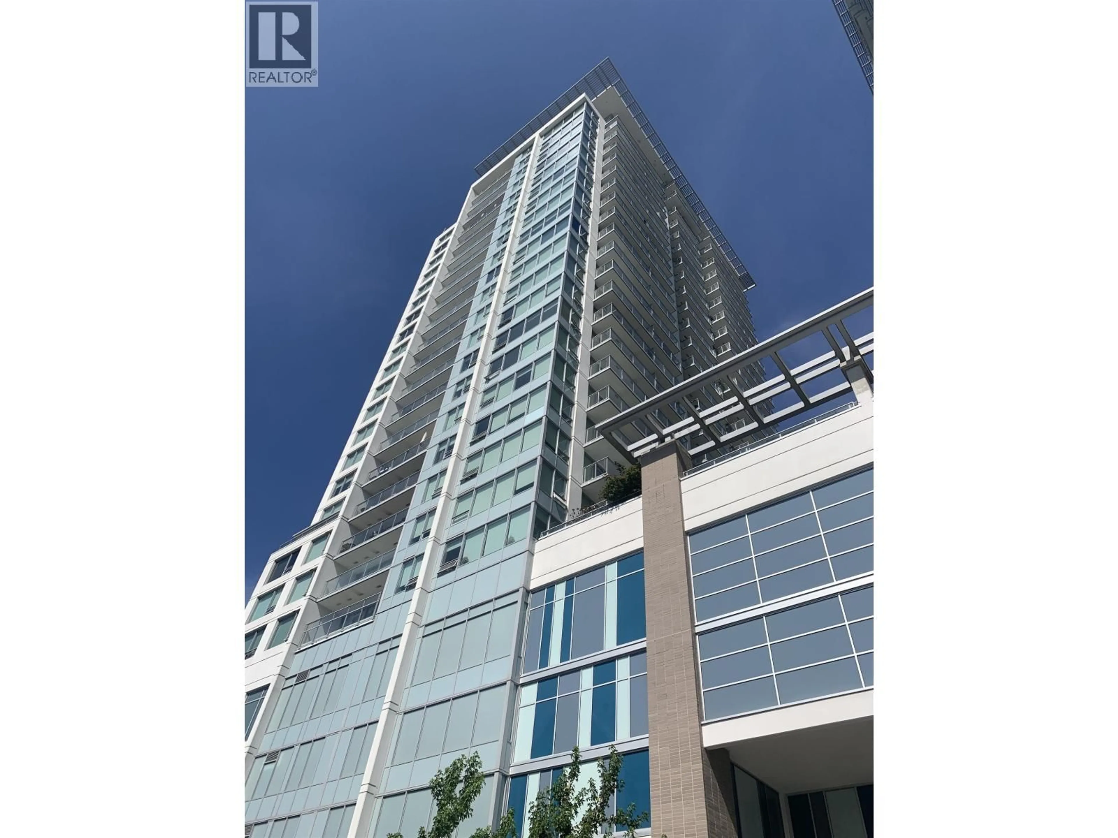 Indoor foyer for 2512 - 988 QUAYSIDE DRIVE, New Westminster British Columbia V3M0L5