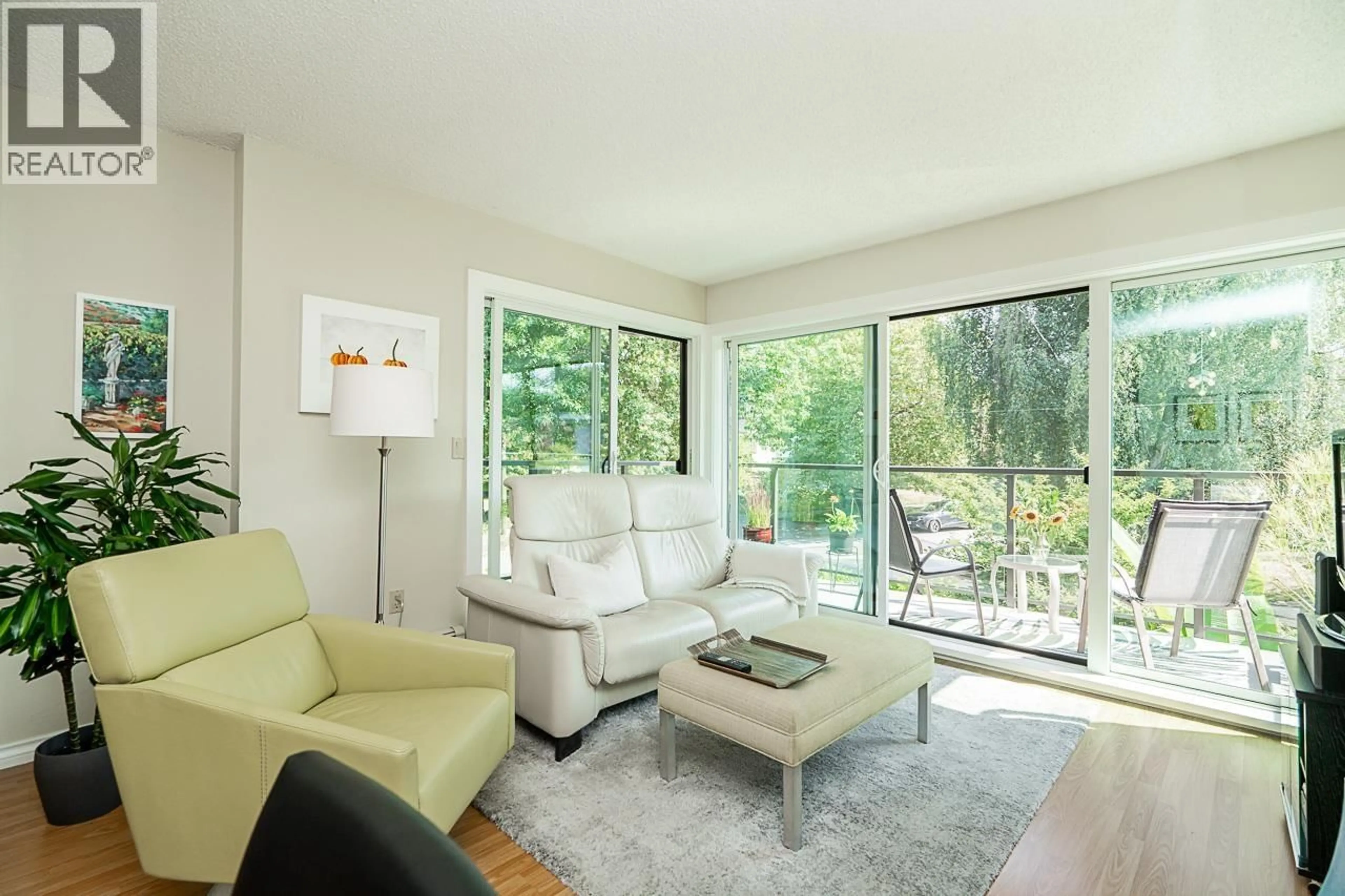 Living room with furniture, unknown for 406 - 2366 WALL STREET, Vancouver British Columbia V5L4Y1