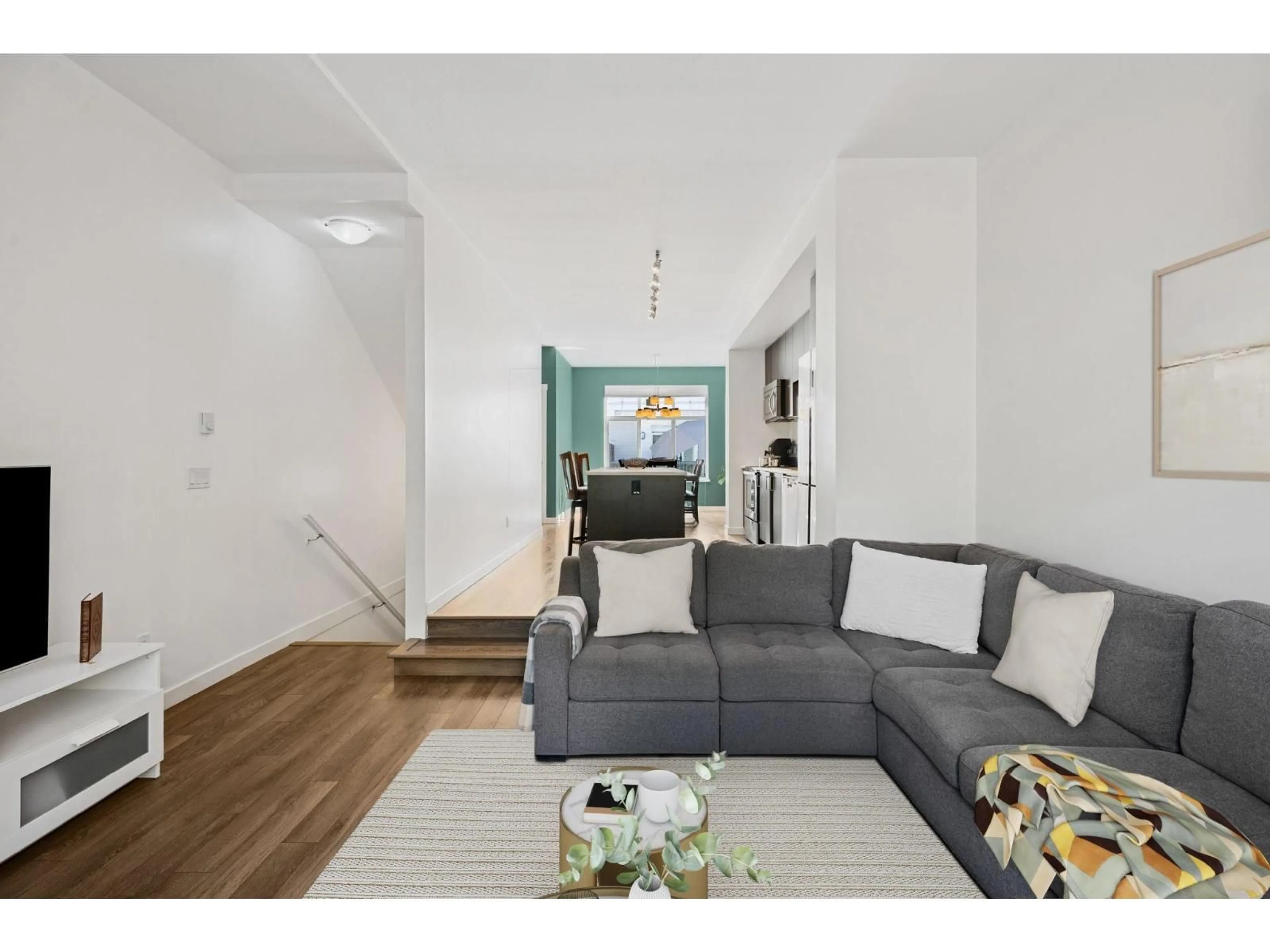 Living room with furniture, unknown for 165 - 15230 GUILDFORD, Surrey British Columbia V3R0C8