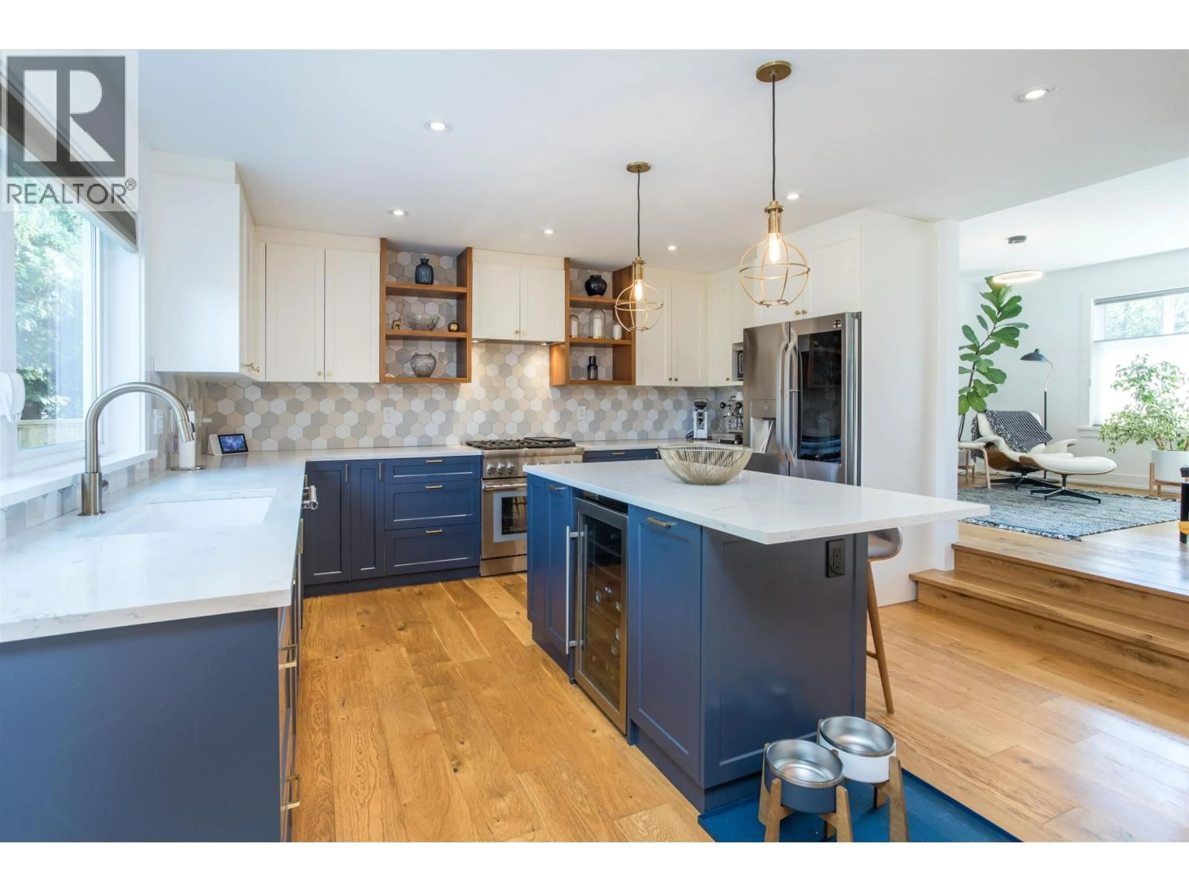 Open concept kitchen, unknown for 1236 52ND STREET, Delta British Columbia V4M2Z2