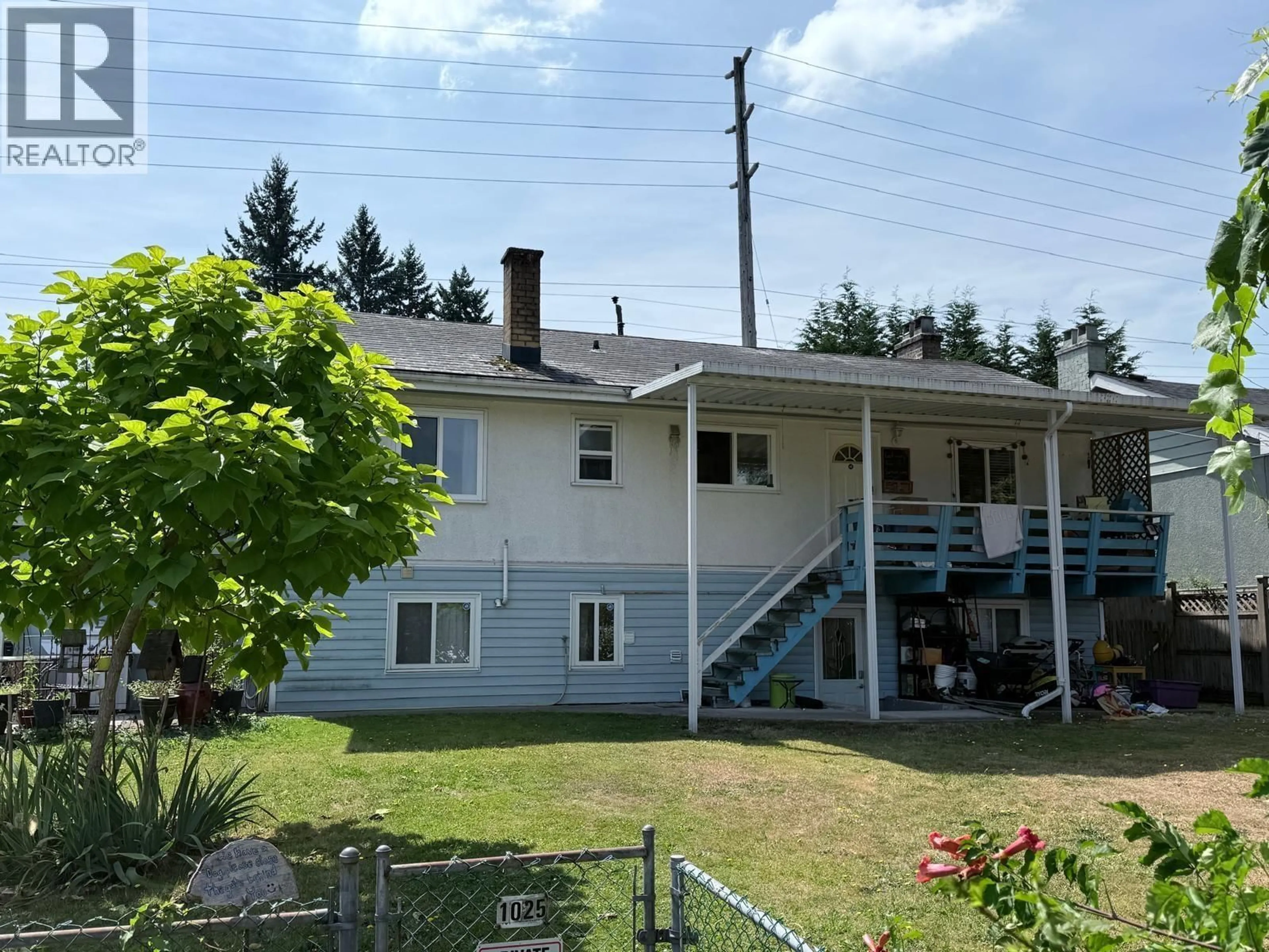 A pic from outside/outdoor area/front of a property/back of a property/a pic from drone, unknown for 1025 COMO LAKE AVENUE, Coquitlam British Columbia V3J3N7