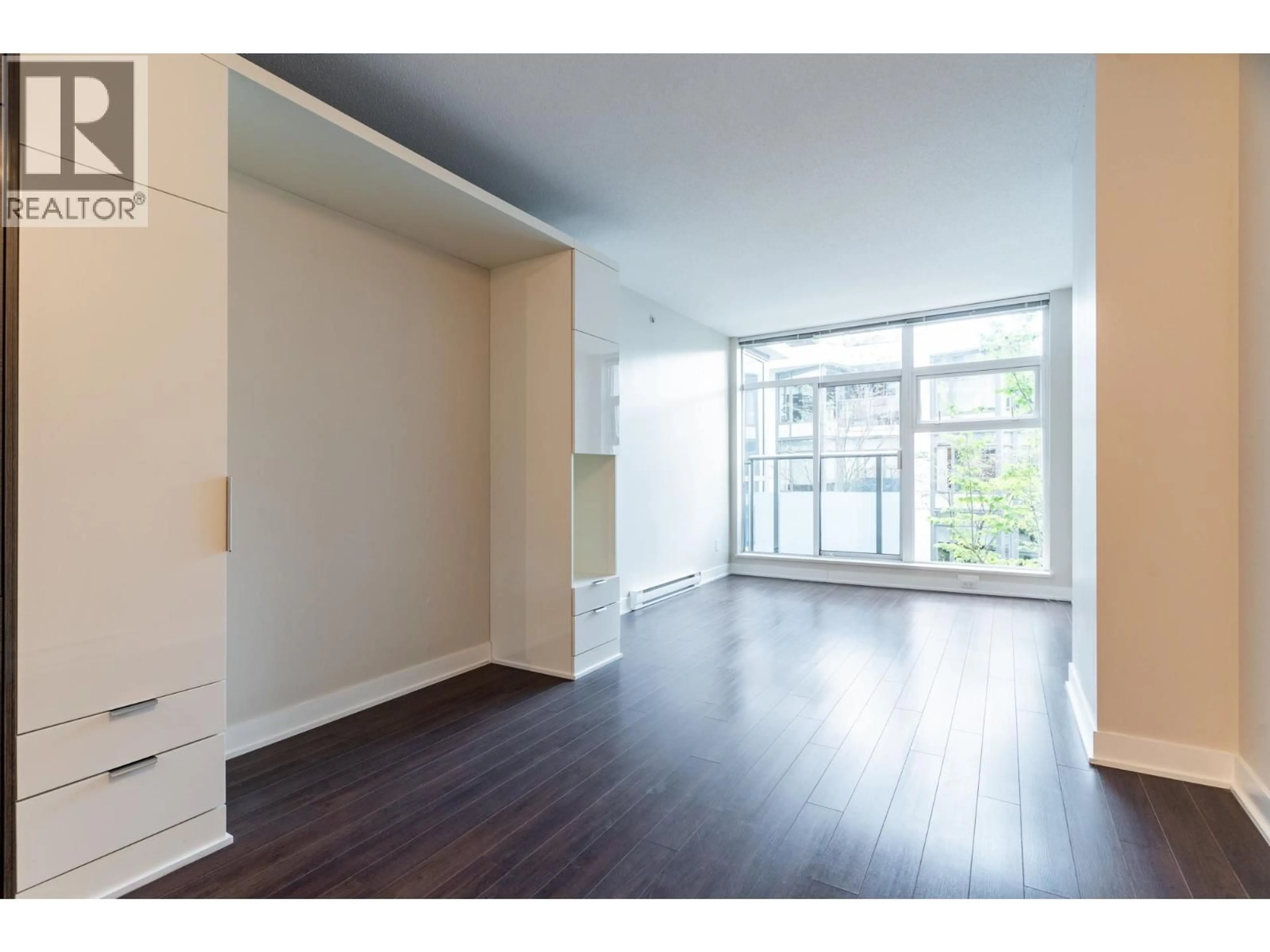 A pic of a room for 202 - 1777 7TH AVENUE, Vancouver British Columbia V6J0E5