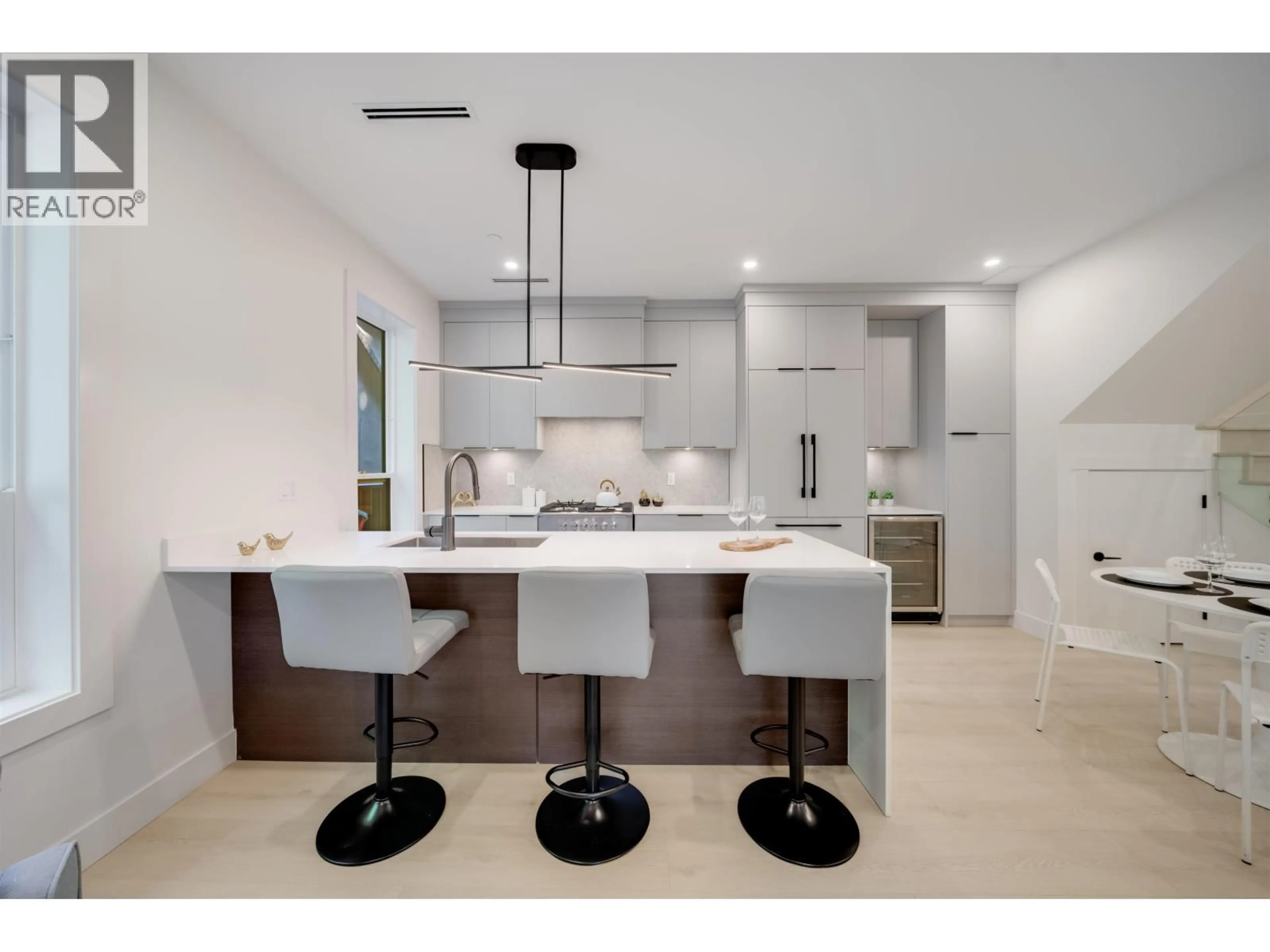 Contemporary kitchen, ceramic/tile floor for 1 - 3836 8TH AVENUE, Vancouver British Columbia V6R1Z4