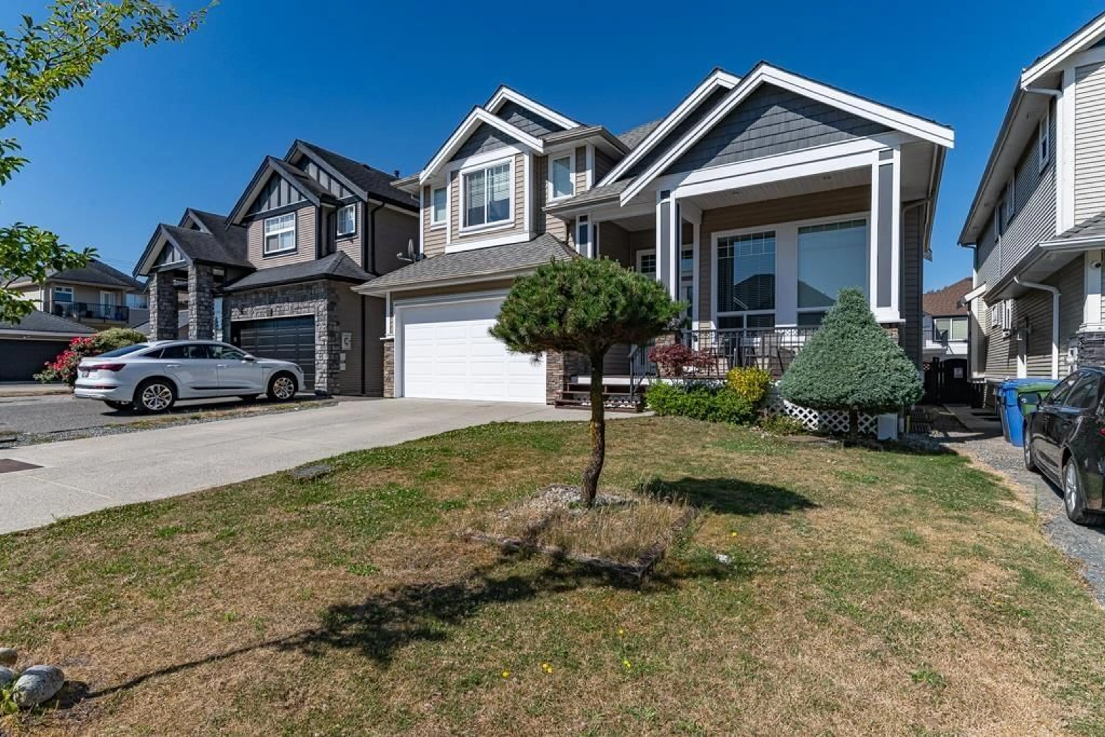 Home with vinyl exterior material, street for 27784 PORTER, Abbotsford British Columbia V4X1M3