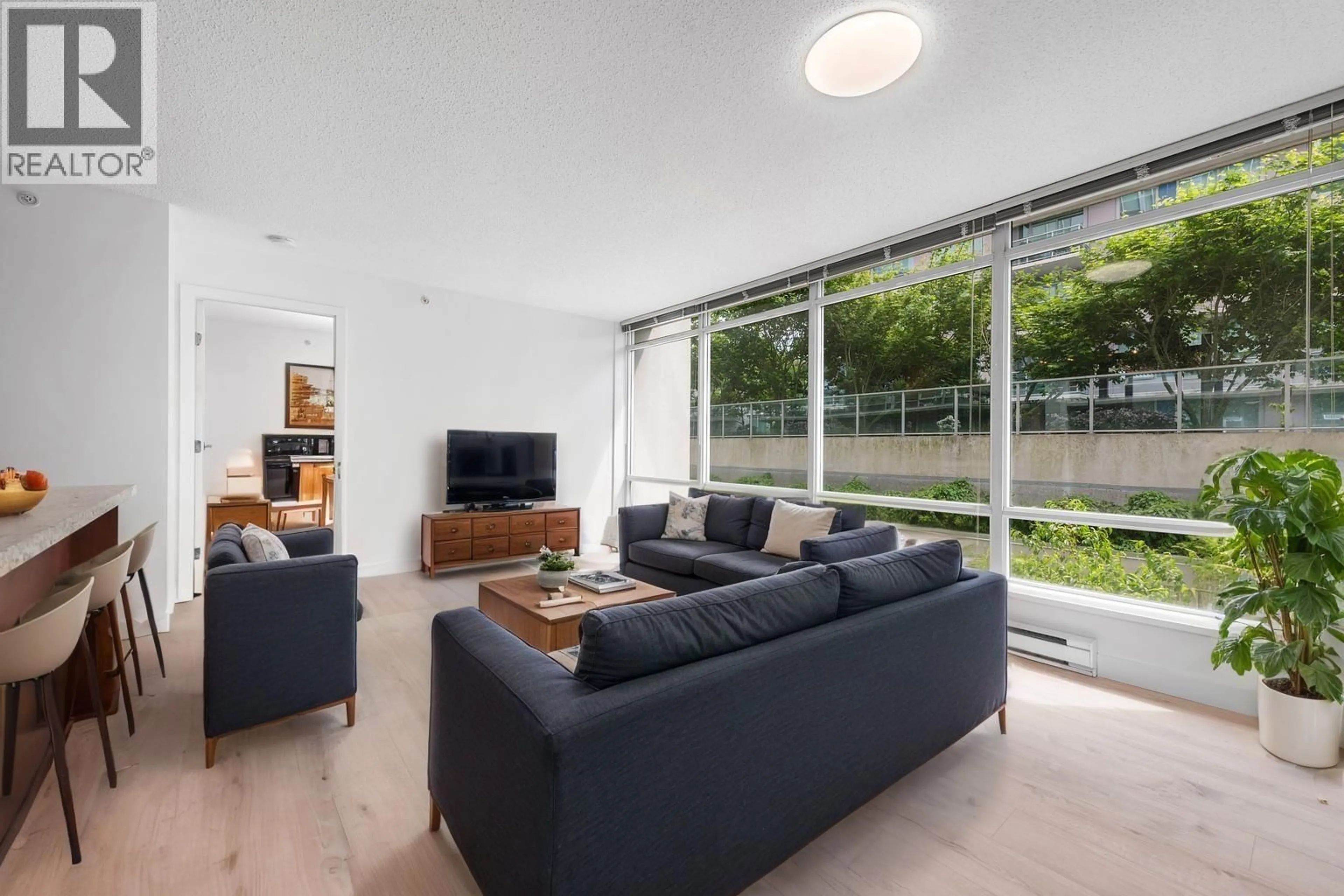 Living room with furniture, unknown for 511 - 8280 LANSDOWNE ROAD, Richmond British Columbia V6X0B2