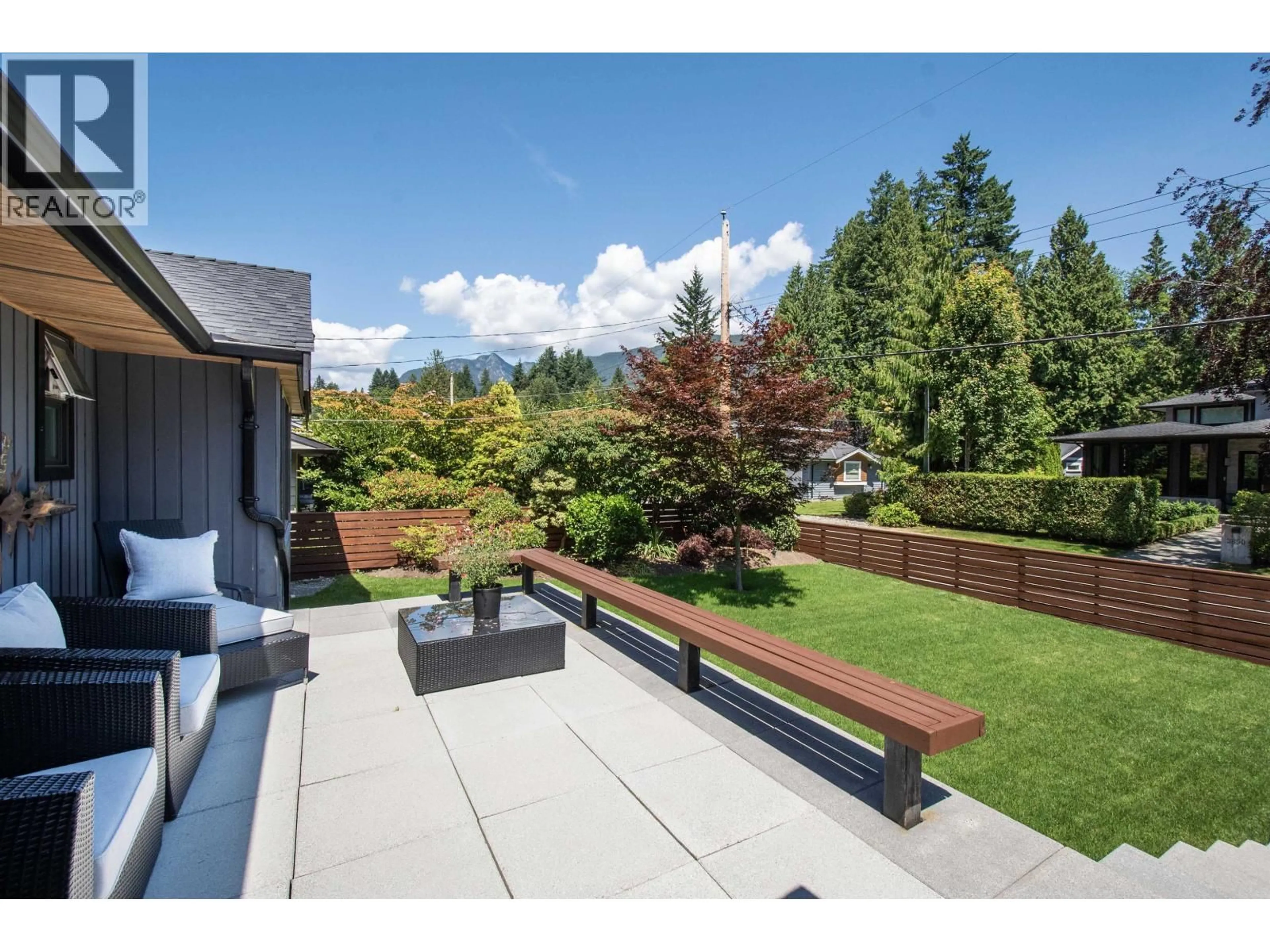 Patio, mountain view for 3855 HILLCREST AVENUE, North Vancouver British Columbia V7R4B7