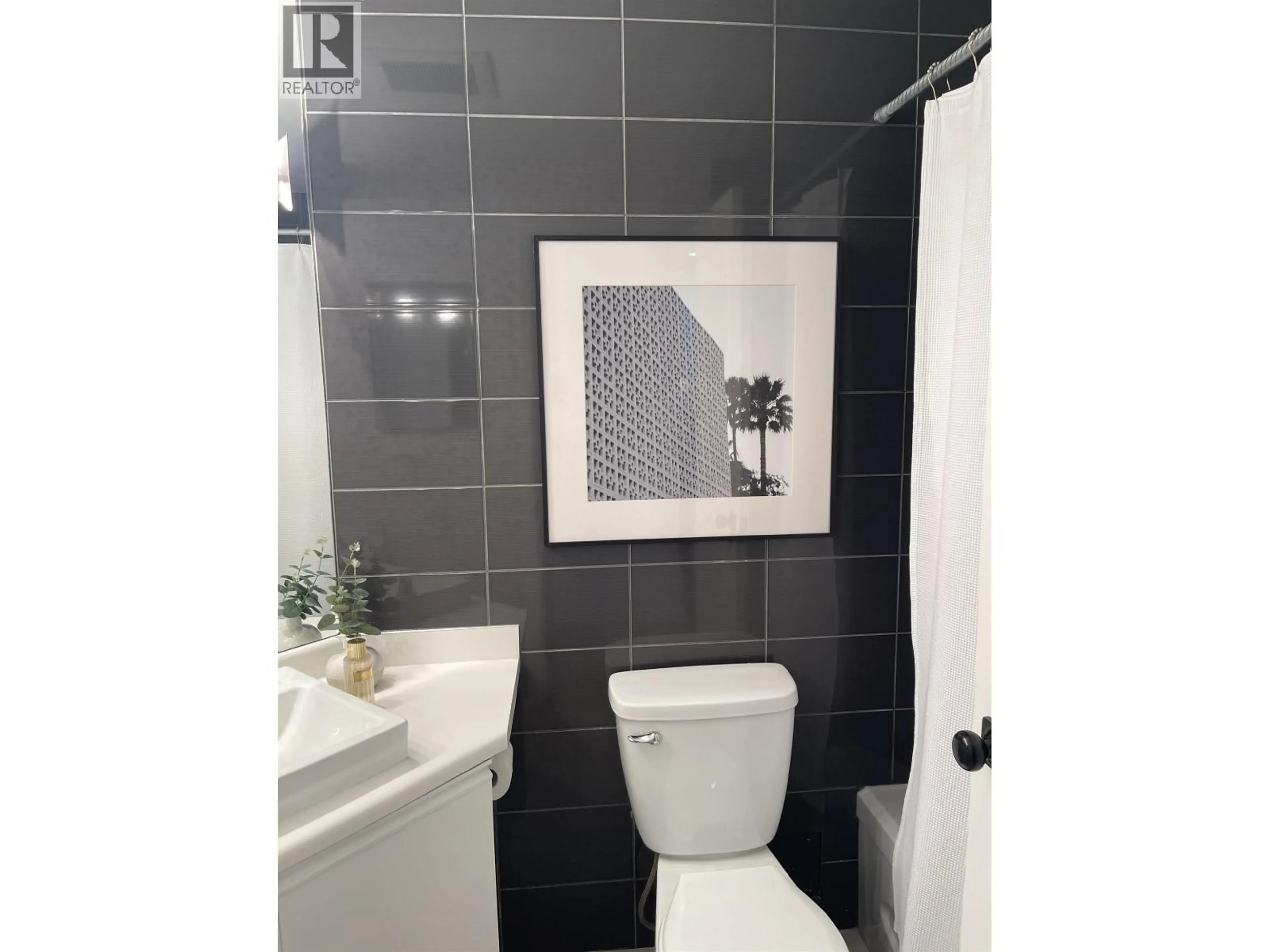 Contemporary bathroom, ceramic/tile floor for 304 - 1220 BARCLAY STREET, Vancouver British Columbia V6E1H3